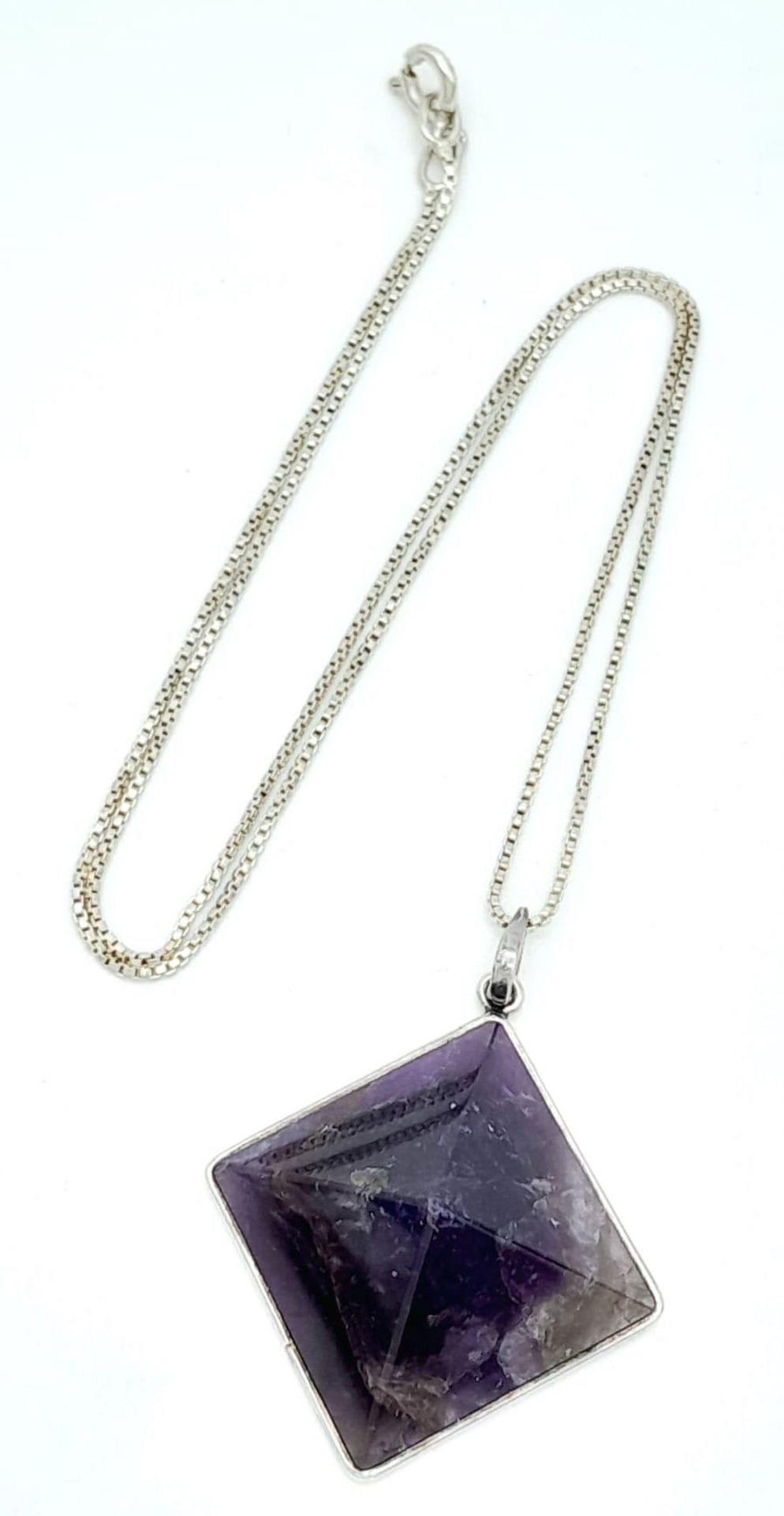 A Sterling Silver Pyramid Cut Amethyst Pendant Necklace. 37cm Length. Amethyst Measures 2cm Width. - Image 2 of 10