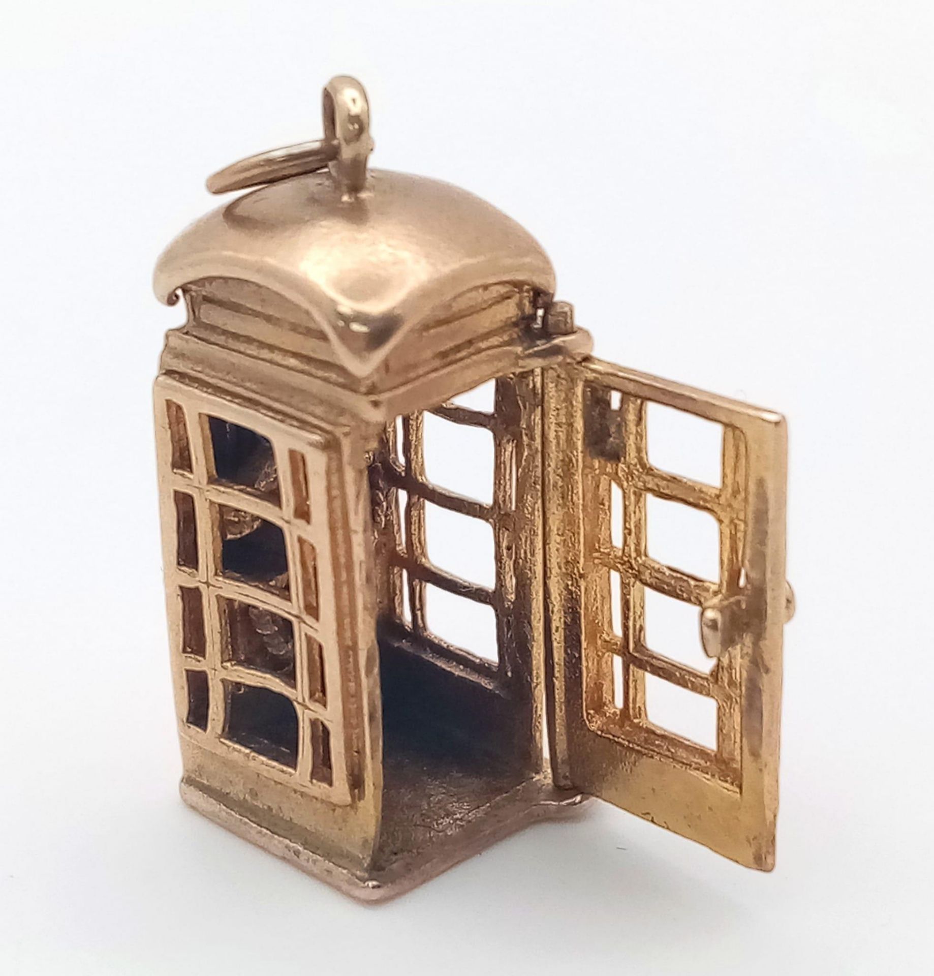 A 9K GOLD TELEPHONE BOX CHARM . 7.1gms - Image 2 of 5