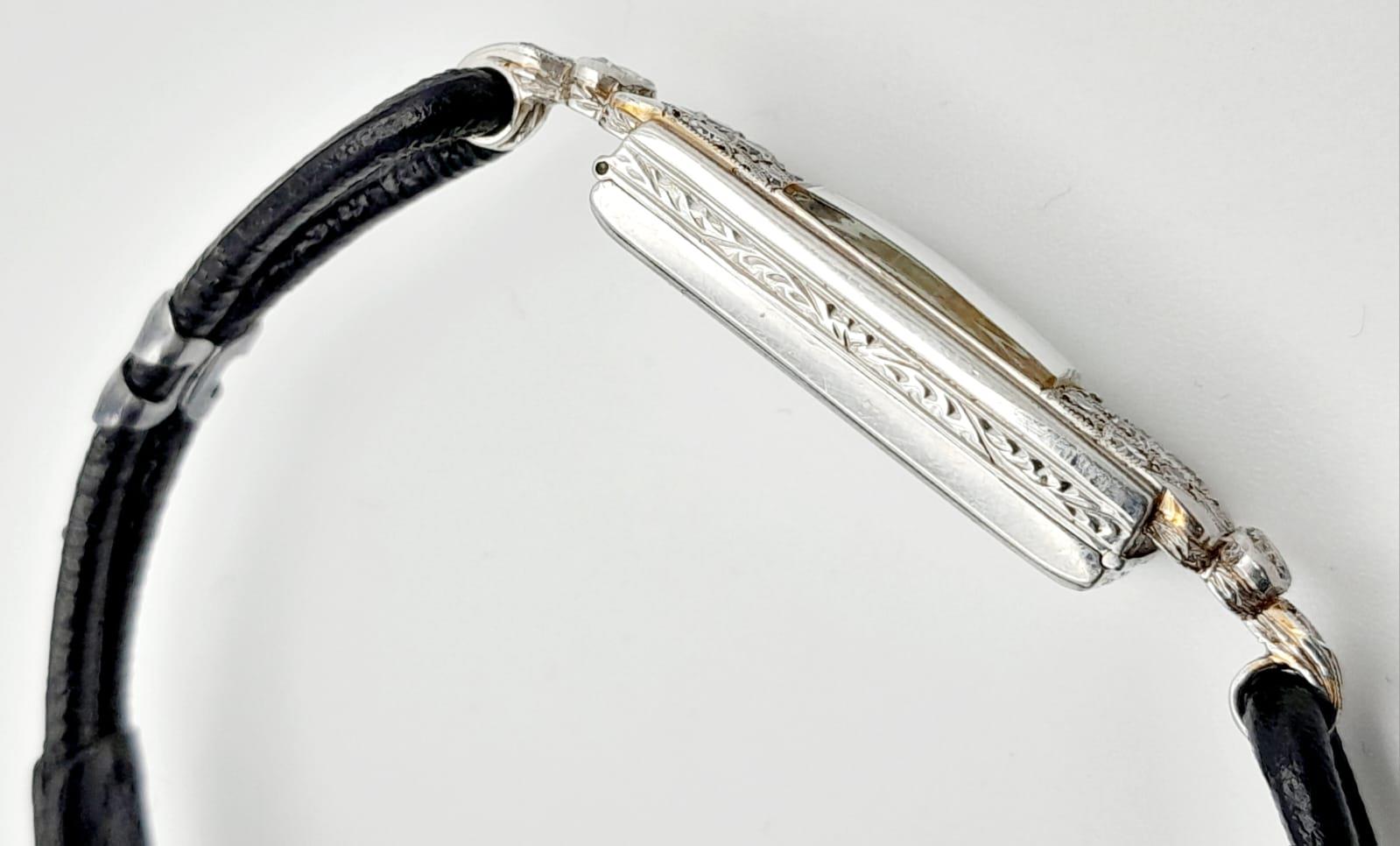 An Art Deco Platinum and Diamond Ladies Mechanical Watch. Rectangular case - 14mm. In working - Image 6 of 7