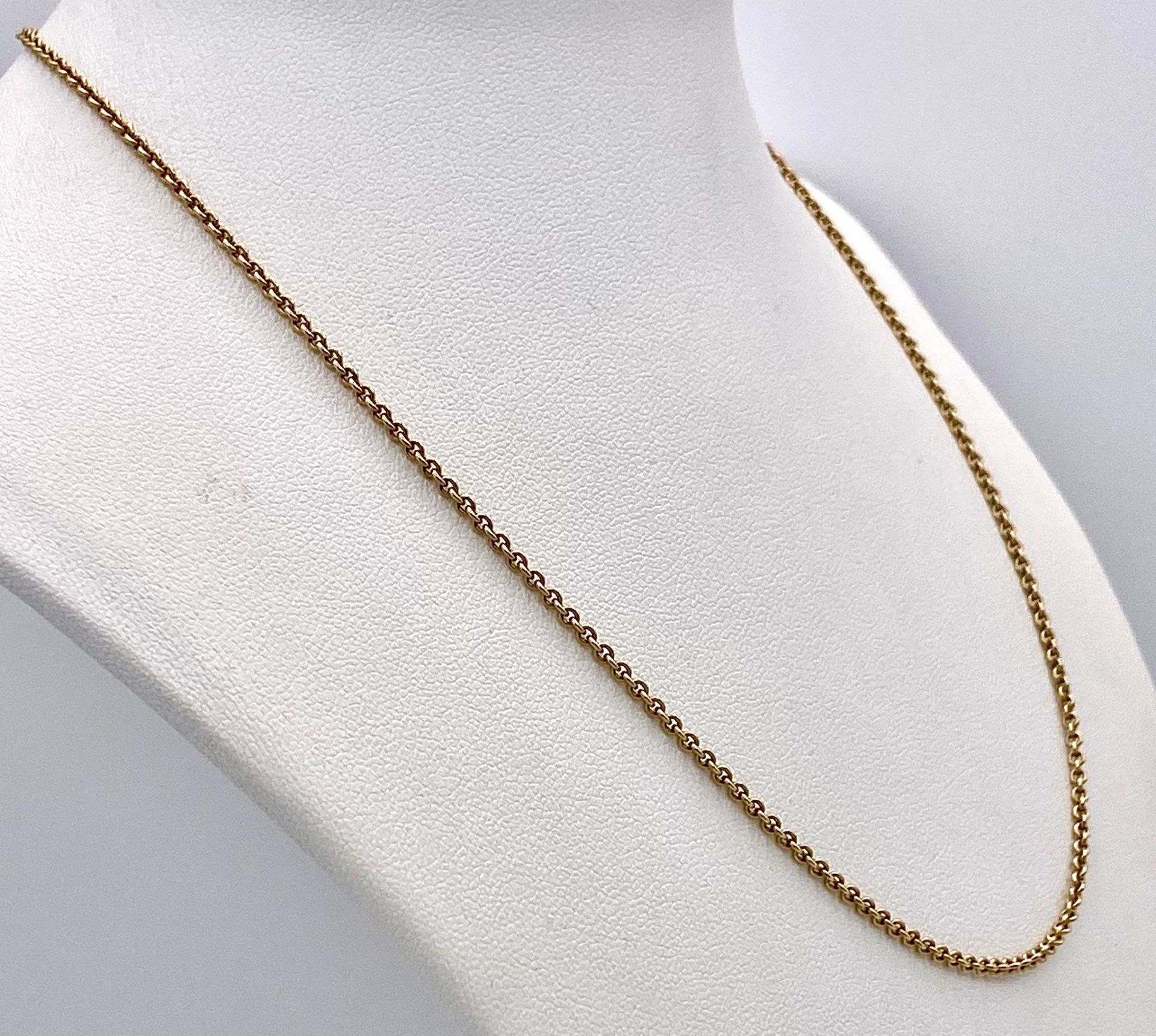A 9k Yellow Gold Small Belcher Link Necklace. 41cm. 4.1g weight. - Bild 2 aus 6