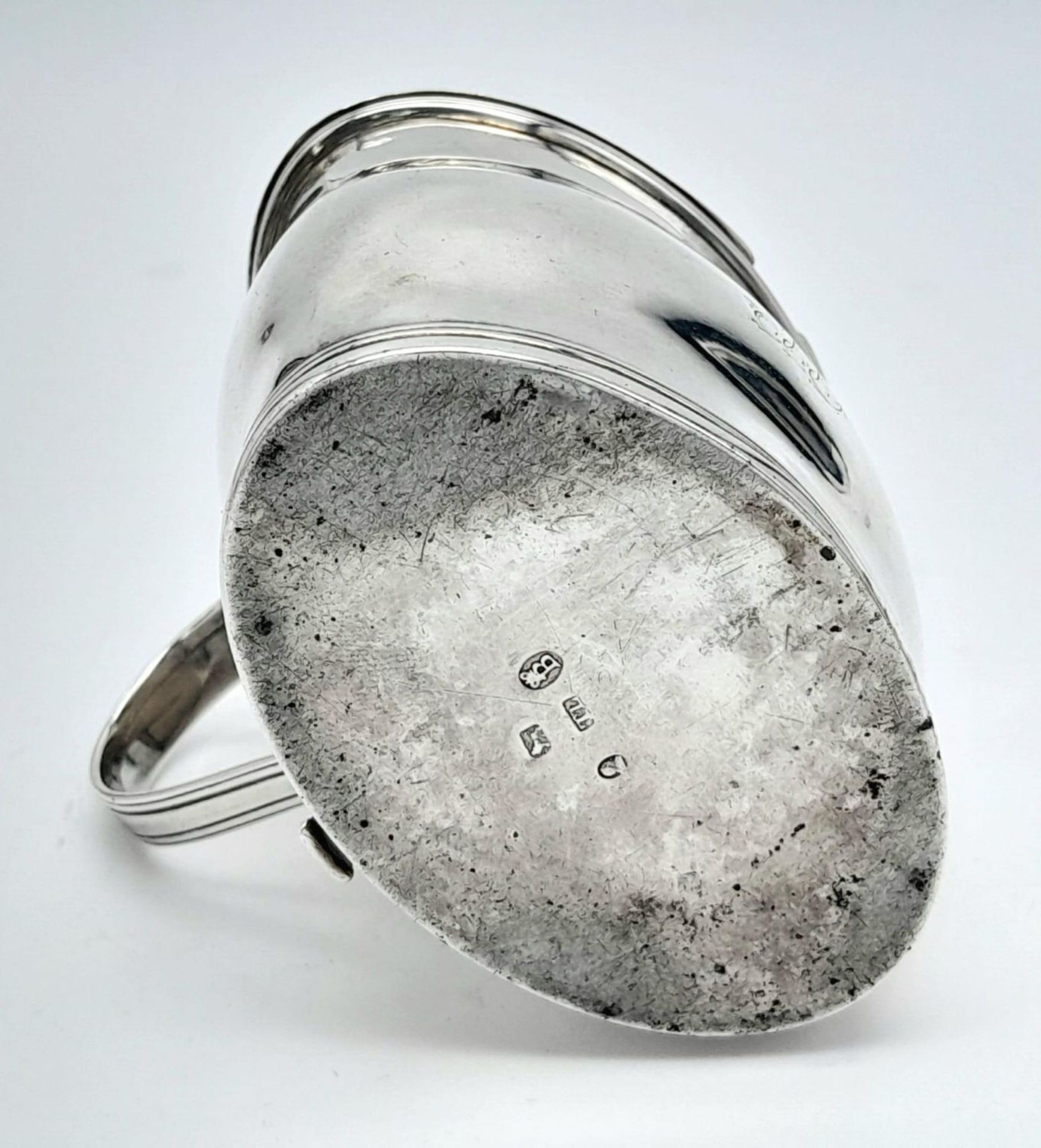 An antique Georgian sterling silver condiment pot with full Sheffield hallmarks, 1805. Wide: 8. - Image 9 of 14