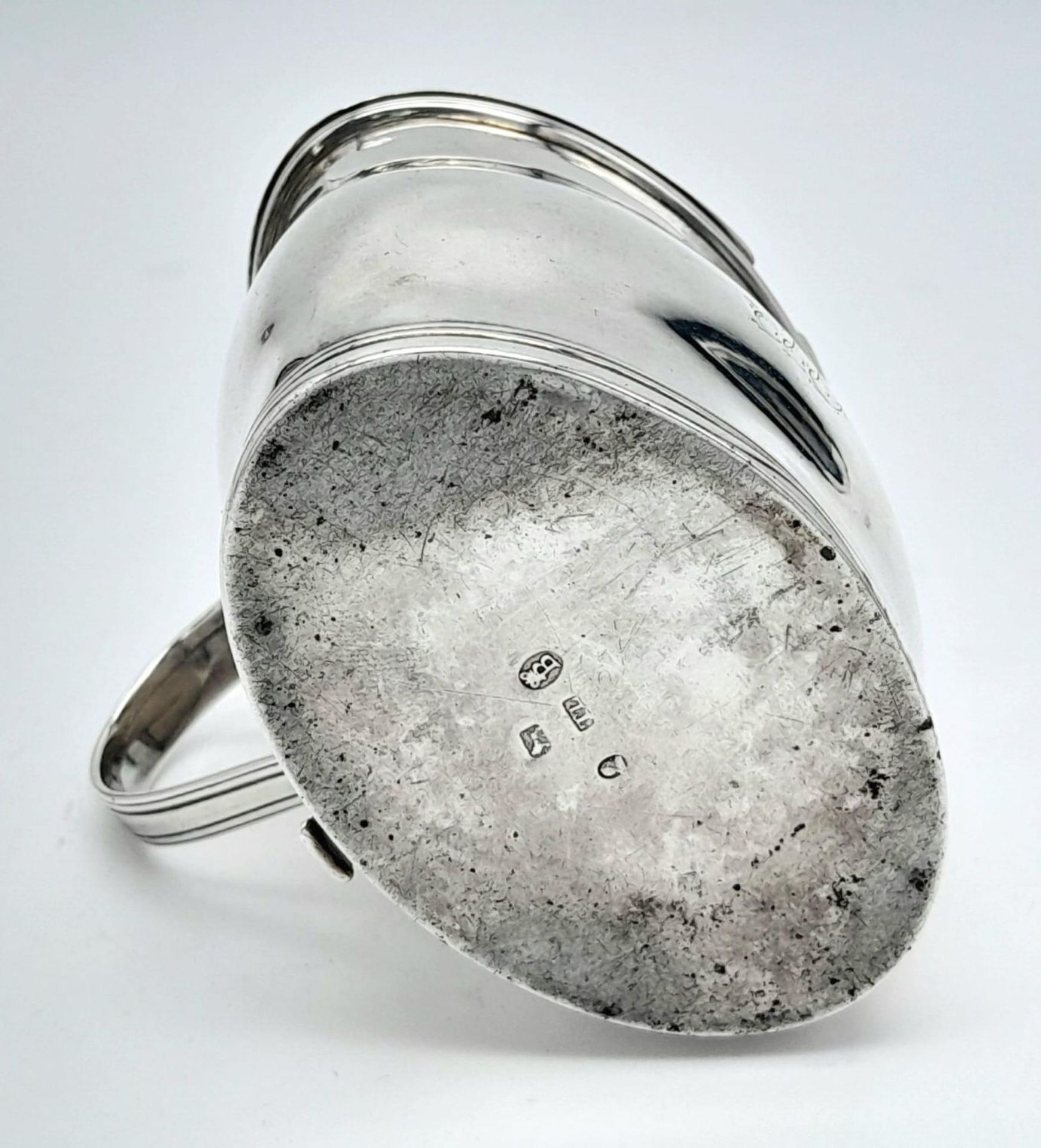 An antique Georgian sterling silver condiment pot with full Sheffield hallmarks, 1805. Wide: 8. - Bild 9 aus 14