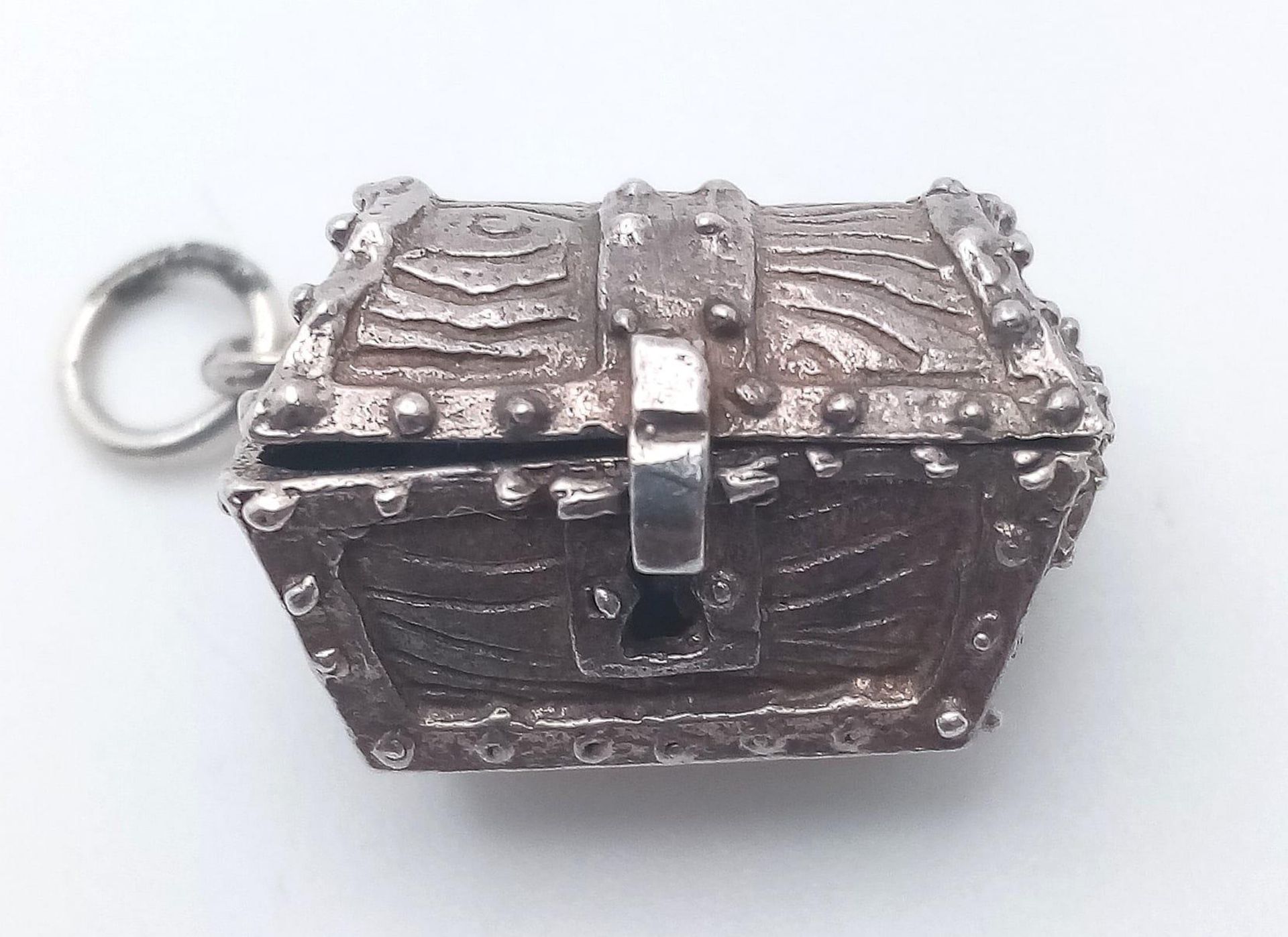 2X vintage sterling silver pendants include a shell and a treasure chest with pearl inside. Total - Image 5 of 9