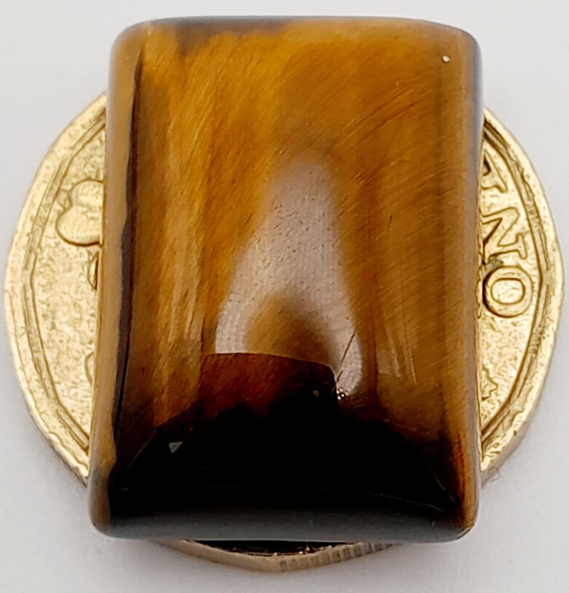 A 29.70ct Natural Tiger Eye Gemstone, in the Square Cabochon shape. Comes with the GLI - Bild 7 aus 7