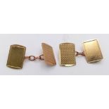 A Pair of Vintage 9K Gold Gents Cufflinks. 4.4g total weight.