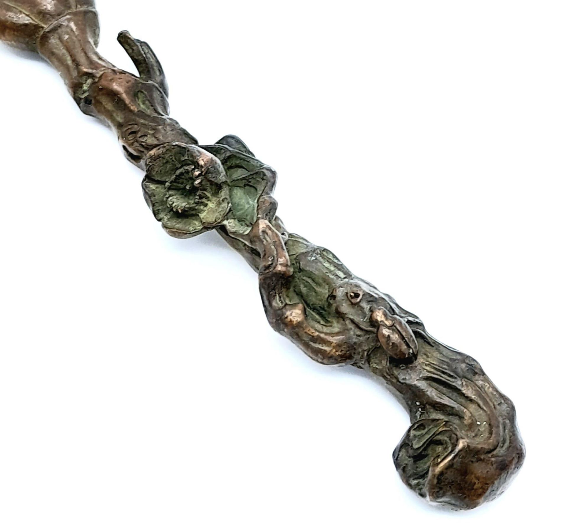 A rare antique, bronze, oriental (possibly Chinese), heavily ornate teaspoon. The handle has a - Image 3 of 5