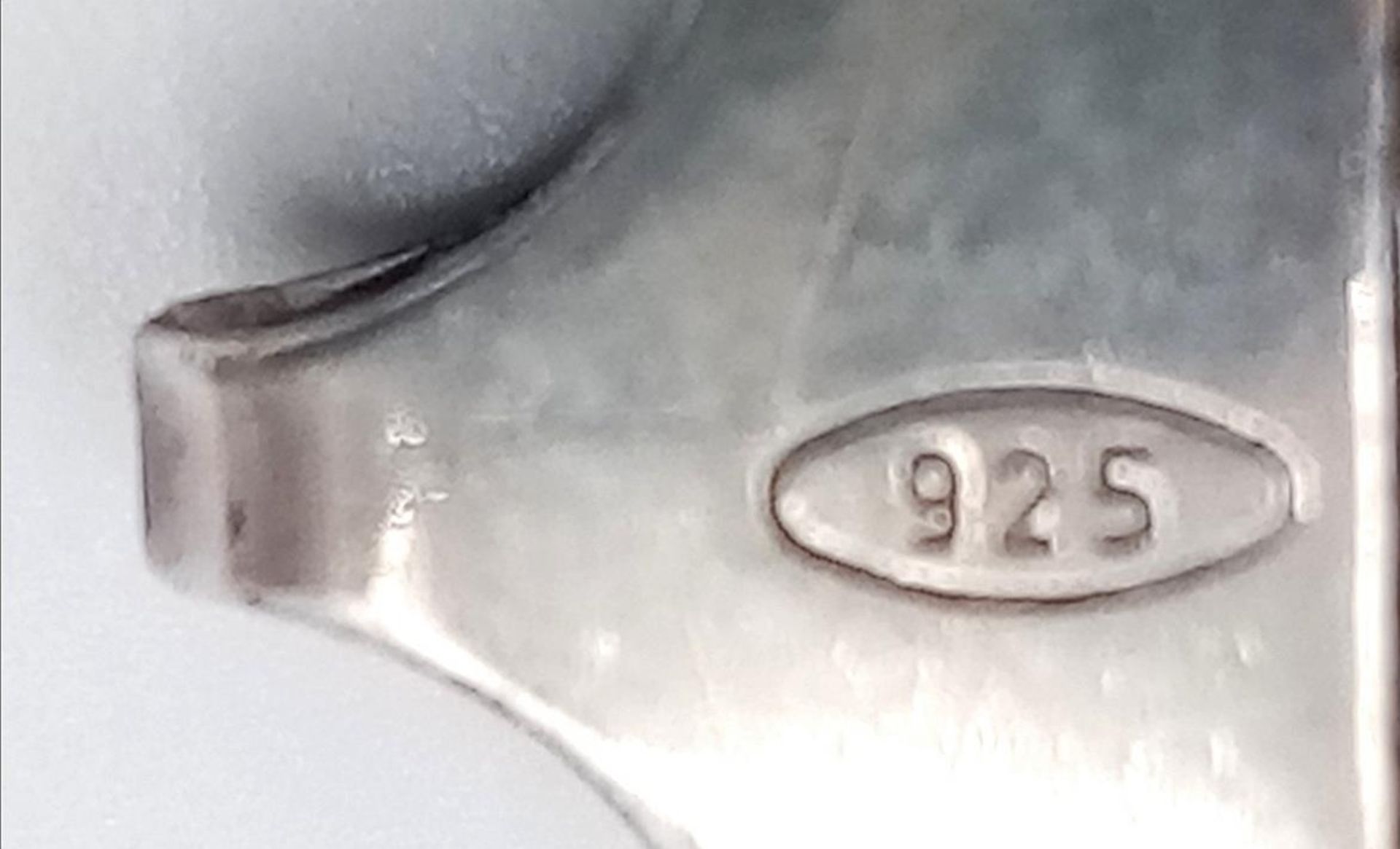 A vintage Italy 925 silver chunky belcher bracelet. Total weight 32.1G. Total length 20cm - Bild 4 aus 5