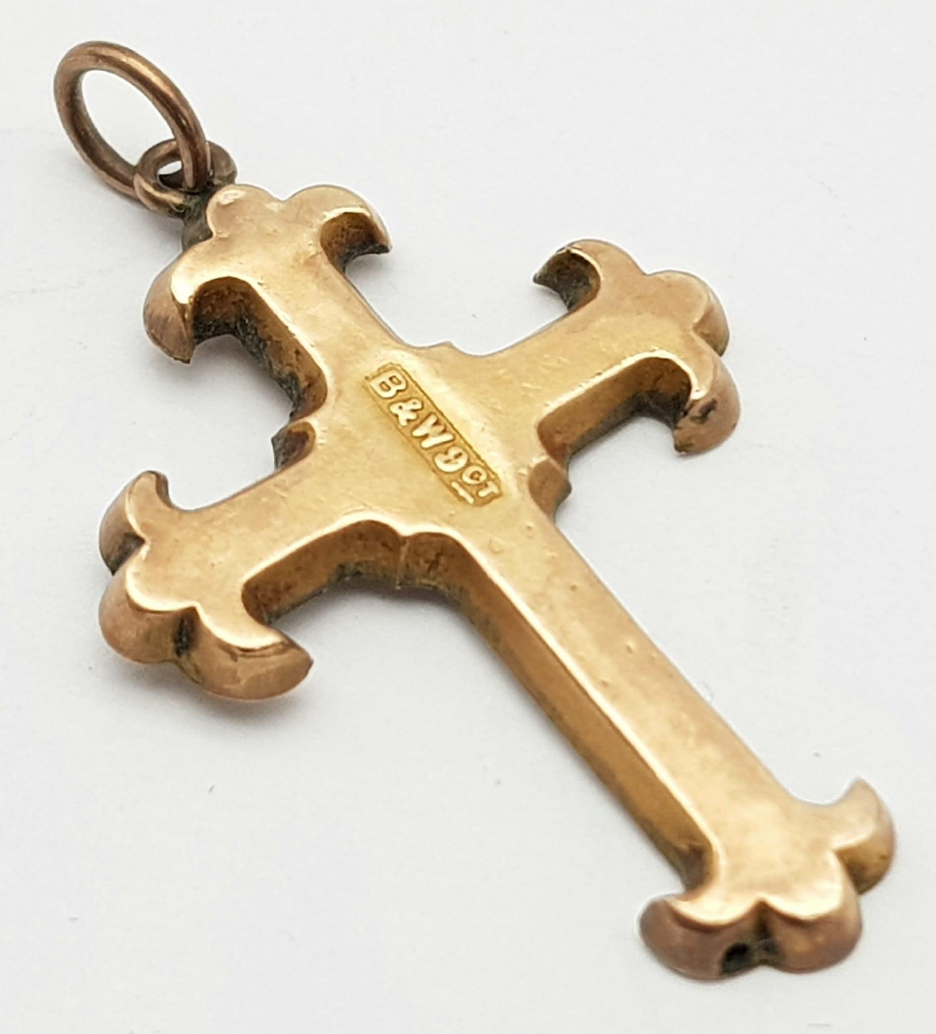 A Vintage 9K Yellow Gold Cross Pendant. 3.5cm. 1.1g weight. - Image 2 of 4