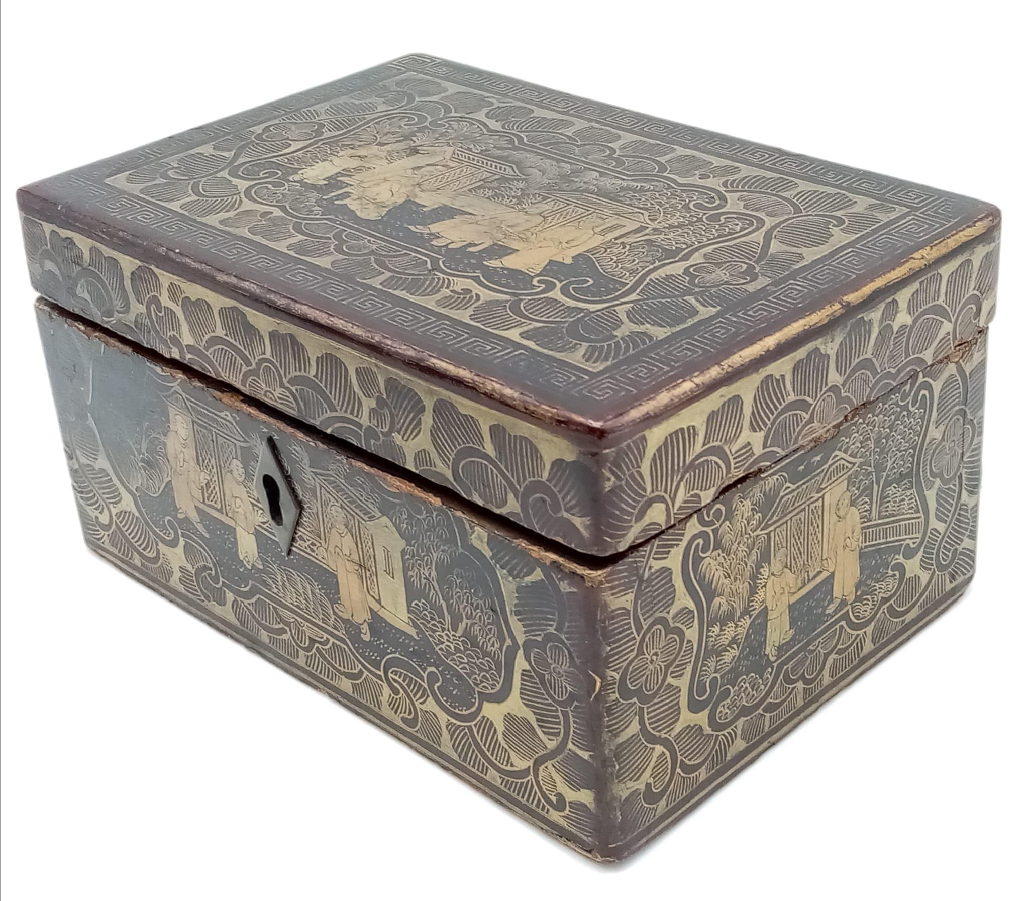 An Antique, Late 18th Century Chinese Lacquer Tea Caddy/Jewellery Box. Wonderful gilding depicting - Image 3 of 7