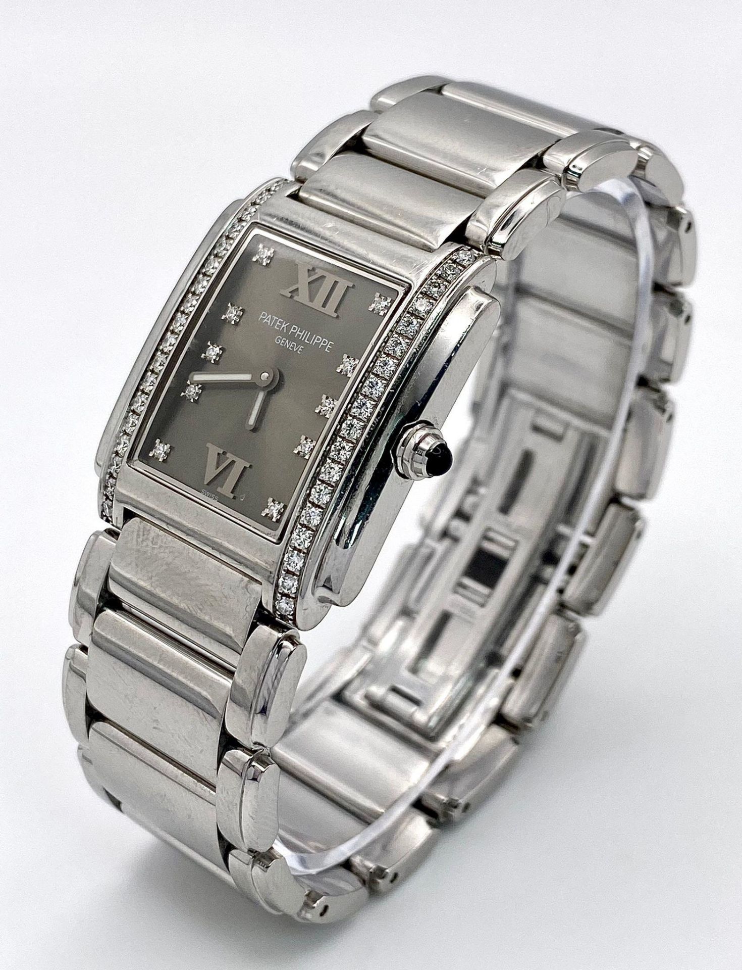 A Stunning Patek Philippe Diamond Twenty - 4 Ladies Watch. Stainless steel bracelet and case - 25 - Image 2 of 8