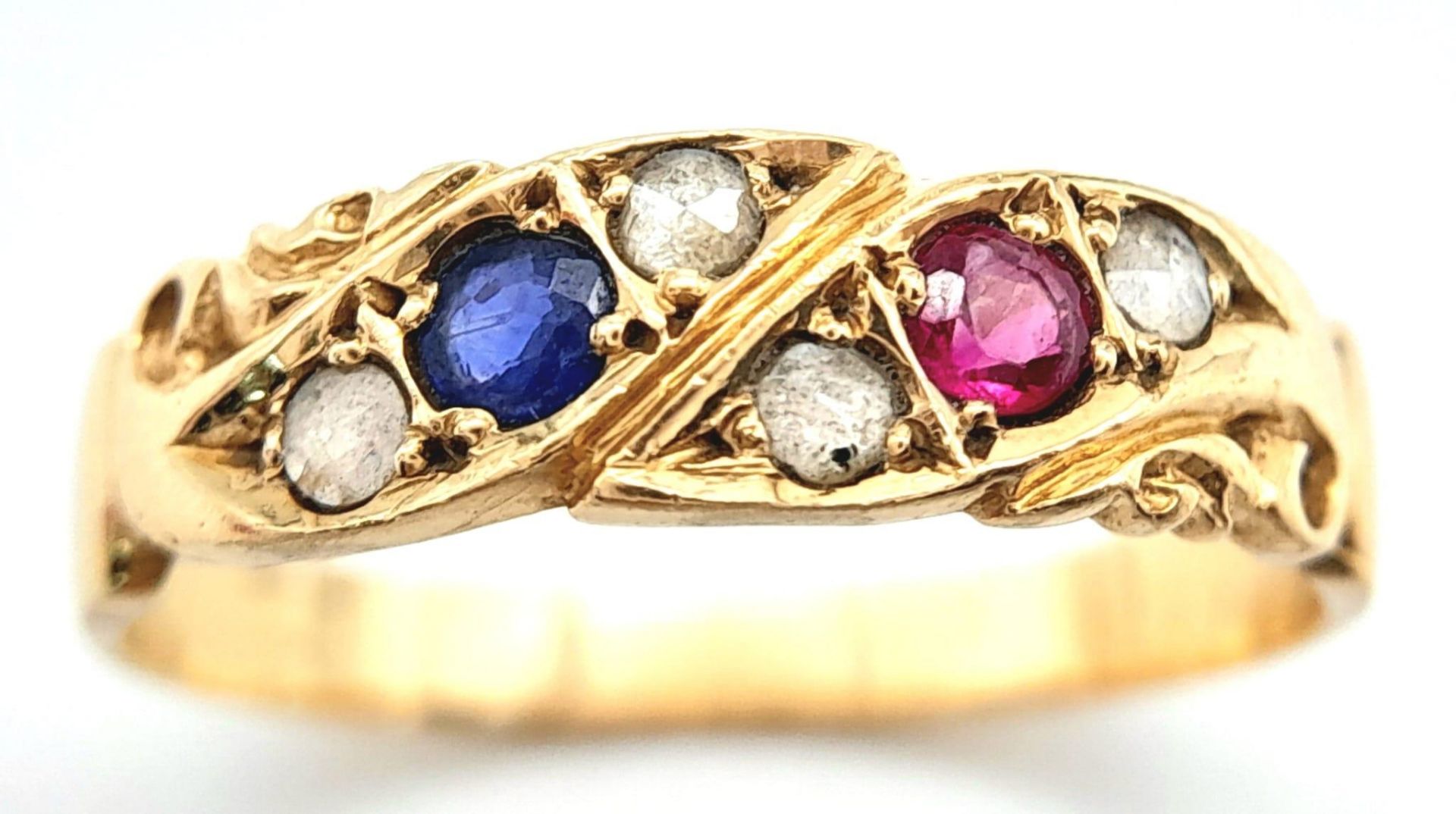 A VINTAGE 14K YELLOW GOLD DIAMOND, RUBY & SAPPHIRE SET RING. 2.1G. SIZE M 1/2. - Bild 2 aus 7