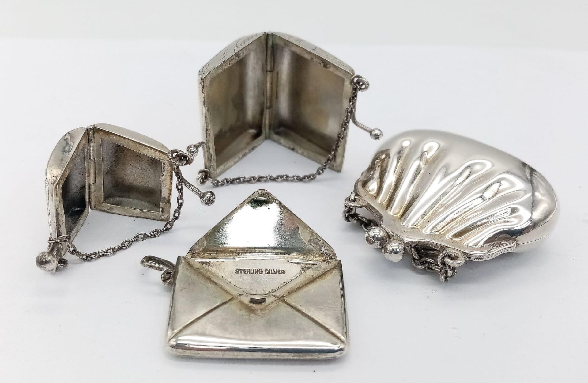 Four Sterling Silver Handbag Shaped Pendants. 40g total weight. - Bild 3 aus 6