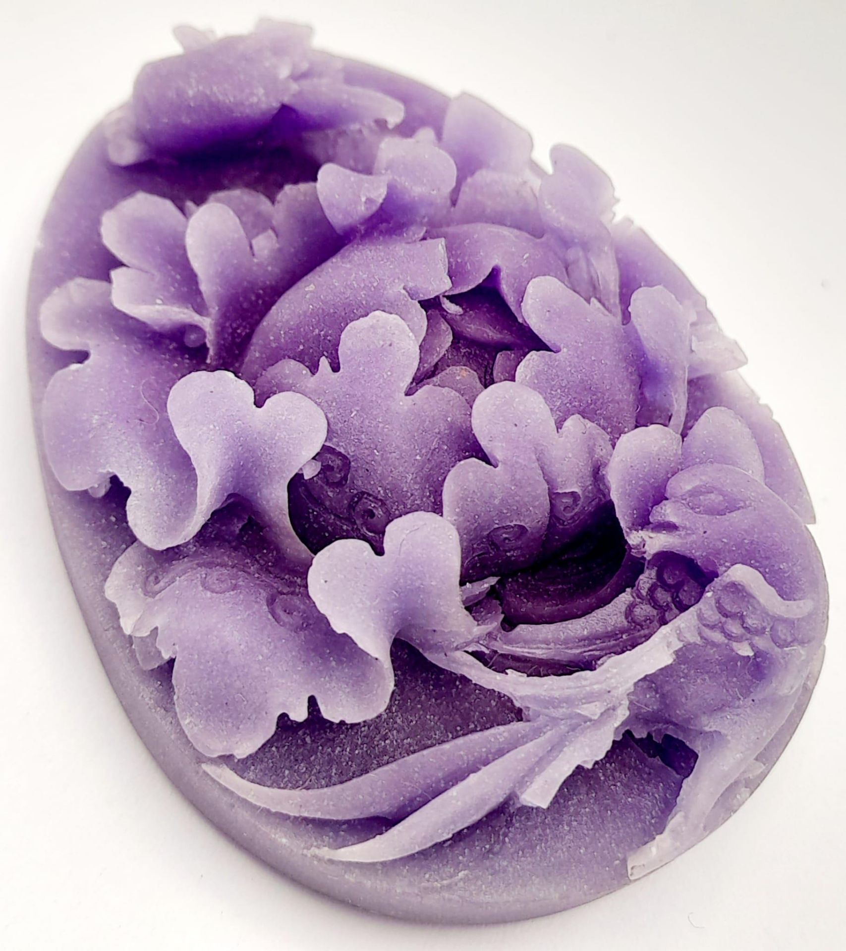 A Beautiful Dark Lavender Jade Oval Pendant. Decorative floral and bird decoration. 6cm.