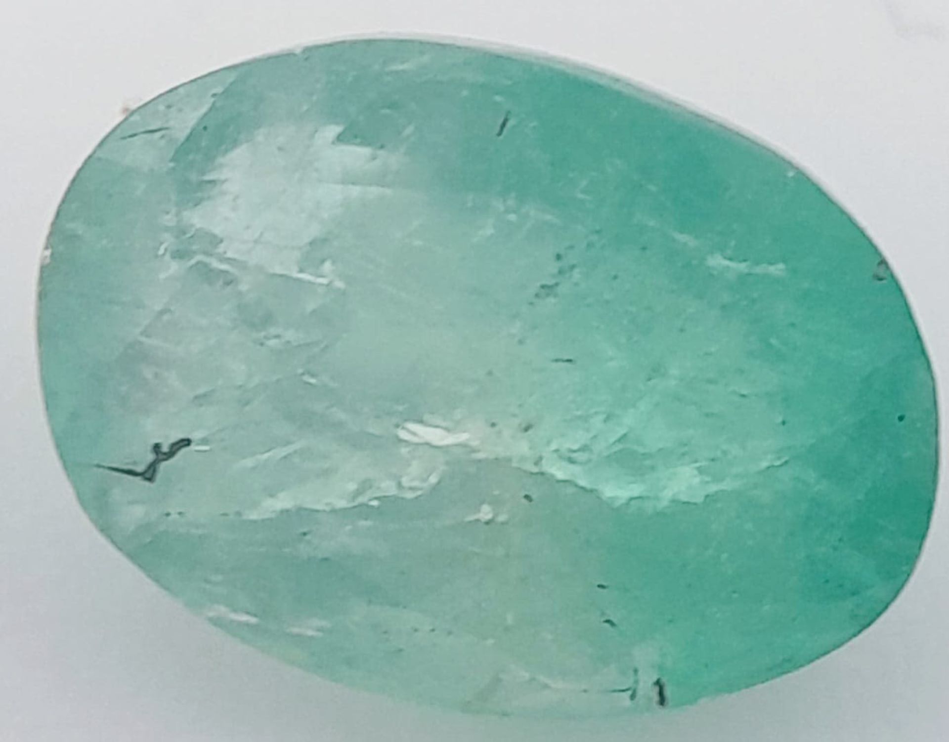 A 1.49ct Zambian Natural Emerald, in the Oval Shape. Comes with the CGI Certificate. ref: ZK 124 - Bild 2 aus 5