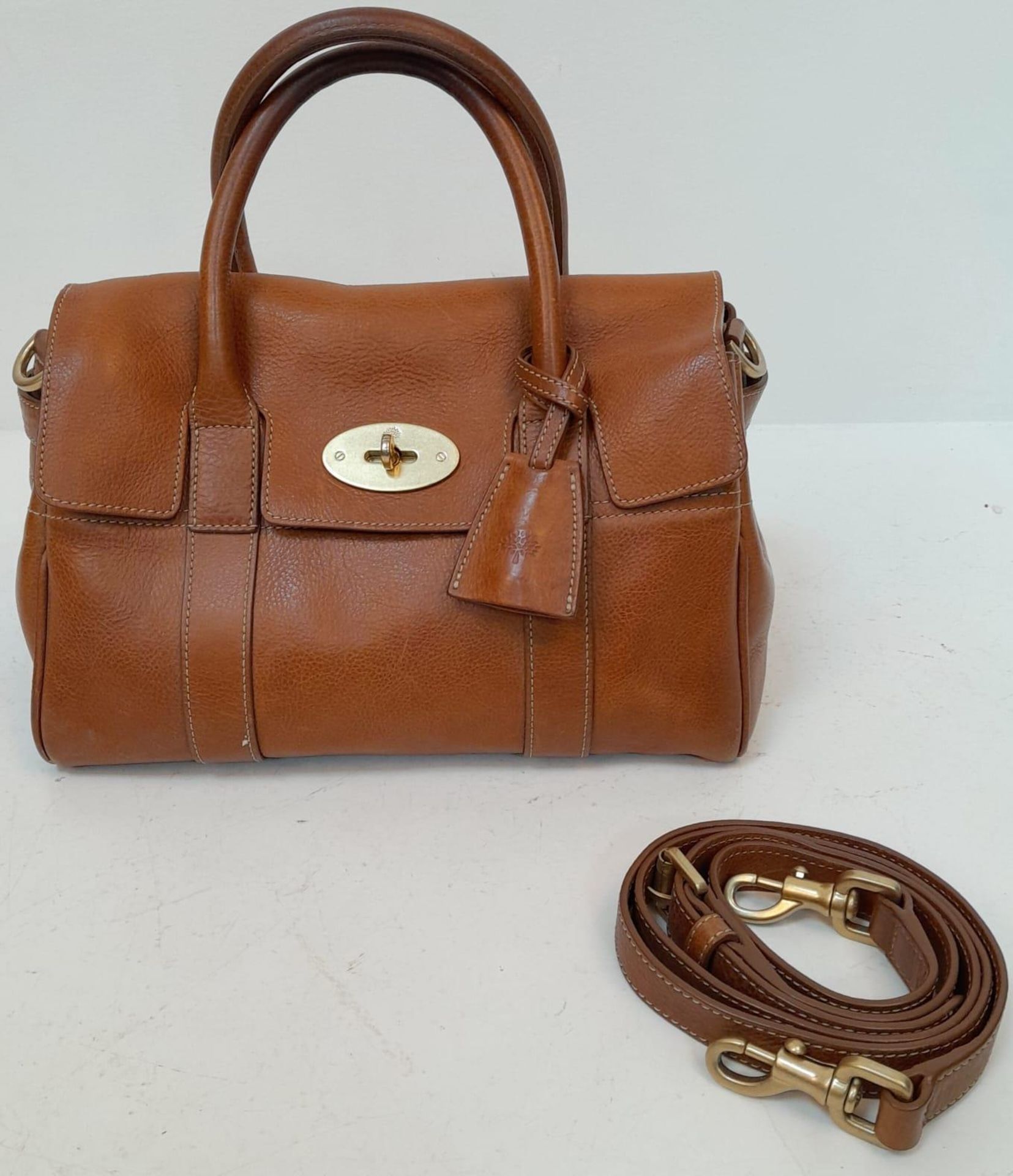 A Mulberry Small Bayswater Satchel. Oak coloured textured exterior with gold tone hardware. - Image 3 of 9