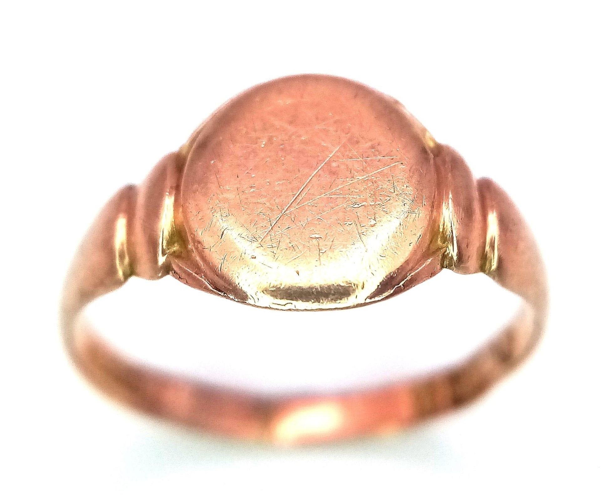 A Vintage 9K Rose Gold Signet Ring. Size M. 1.5g weight.