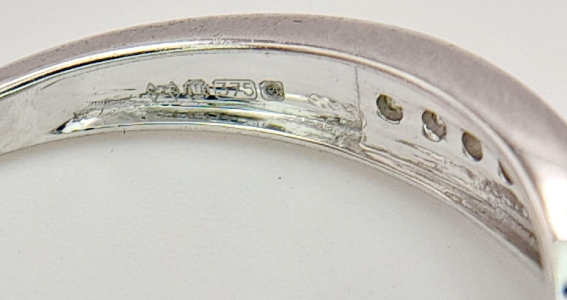 A 9K White Gold Diamond Ring. 0.20ctw, Size R, 2.3g total weight. Ref: 8445 - Bild 8 aus 11