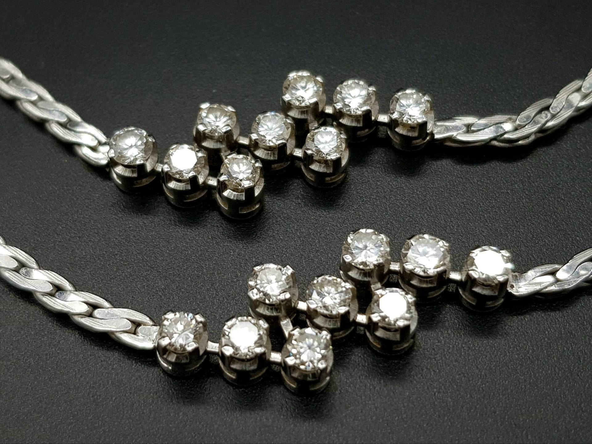 A Beautiful 14K White Gold and Diamond Two Row Necklace. 18 diamonds - 3.6ctw of brilliant round cut - Bild 6 aus 17