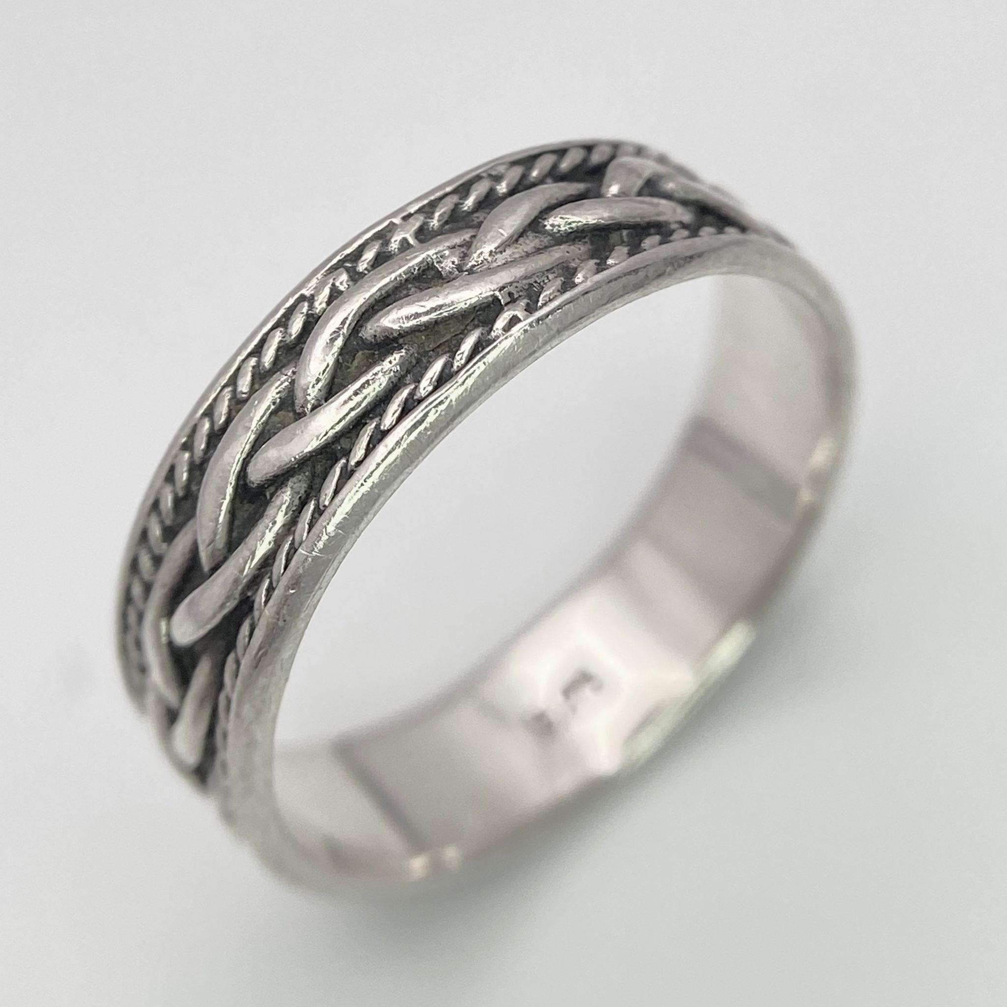 3X 925 silver band rings with different designs. Total weight 13.4G. Size U, V, R/S. - Image 6 of 13