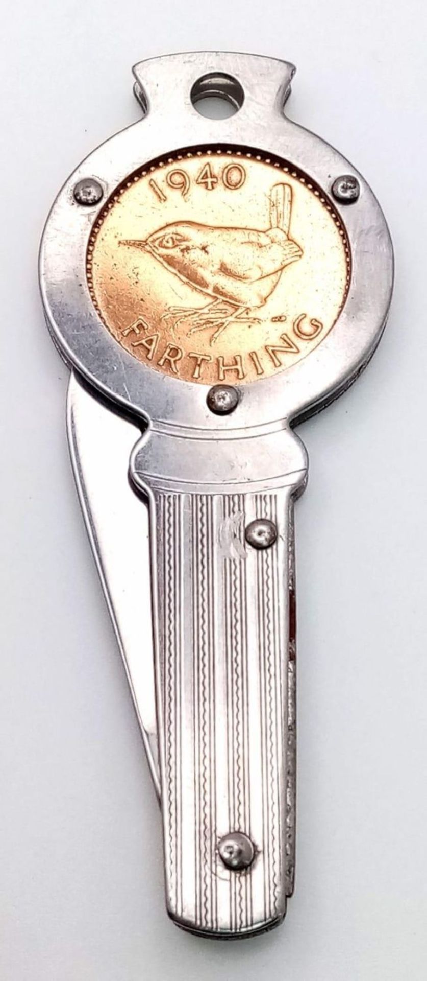 A Vintage 1940 Farthing Pen Knife. 6.5cm. In original presentation case. - Bild 5 aus 10