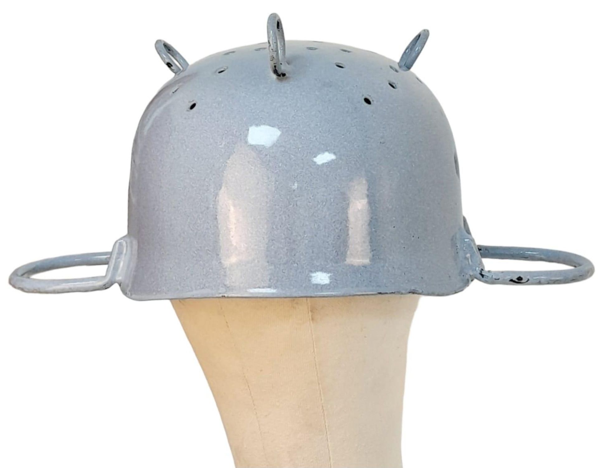 Enamel Colander Made from a German Paratroopers Helmet. 1933 - Bild 3 aus 5