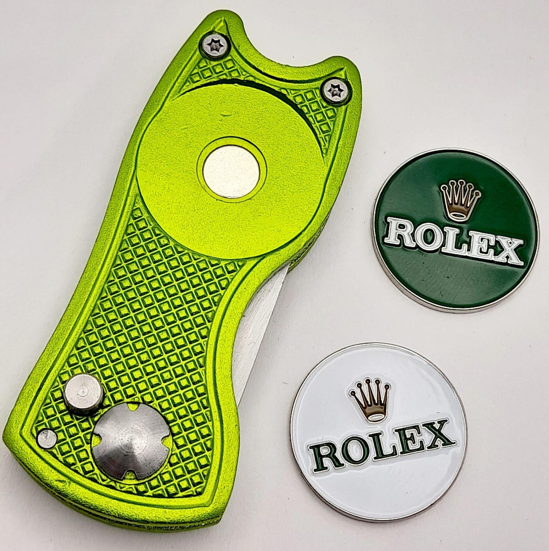 A Rolex Branded Golf Putting Green Divot Repair Tool with Removable Rolex Branded Ball Markers. - Image 5 of 5