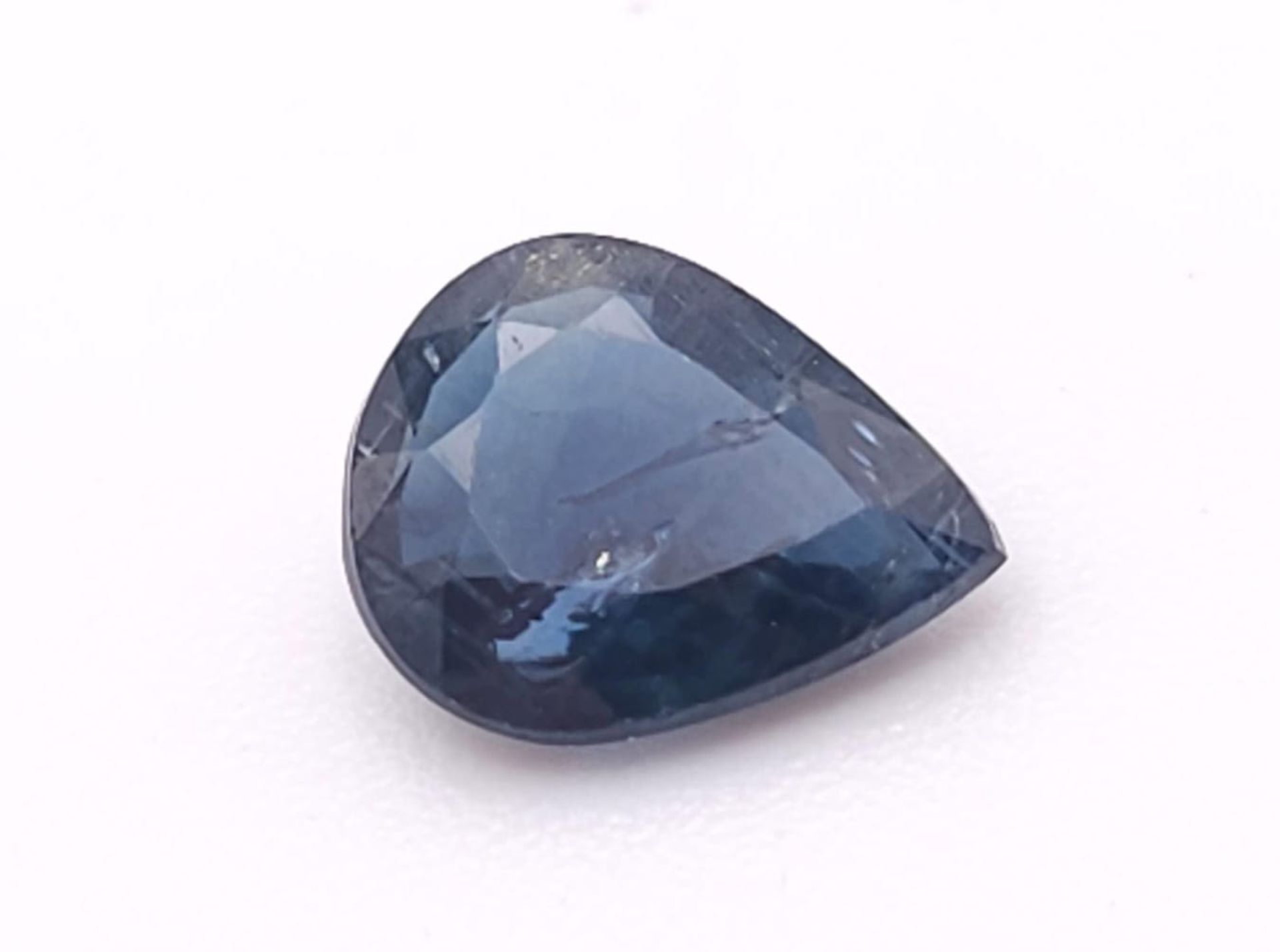 A 0.87ct Madagascar Natural Blue Sapphire, in the Pear Shape. Comes with the CGI Certificate. ref: - Bild 2 aus 5