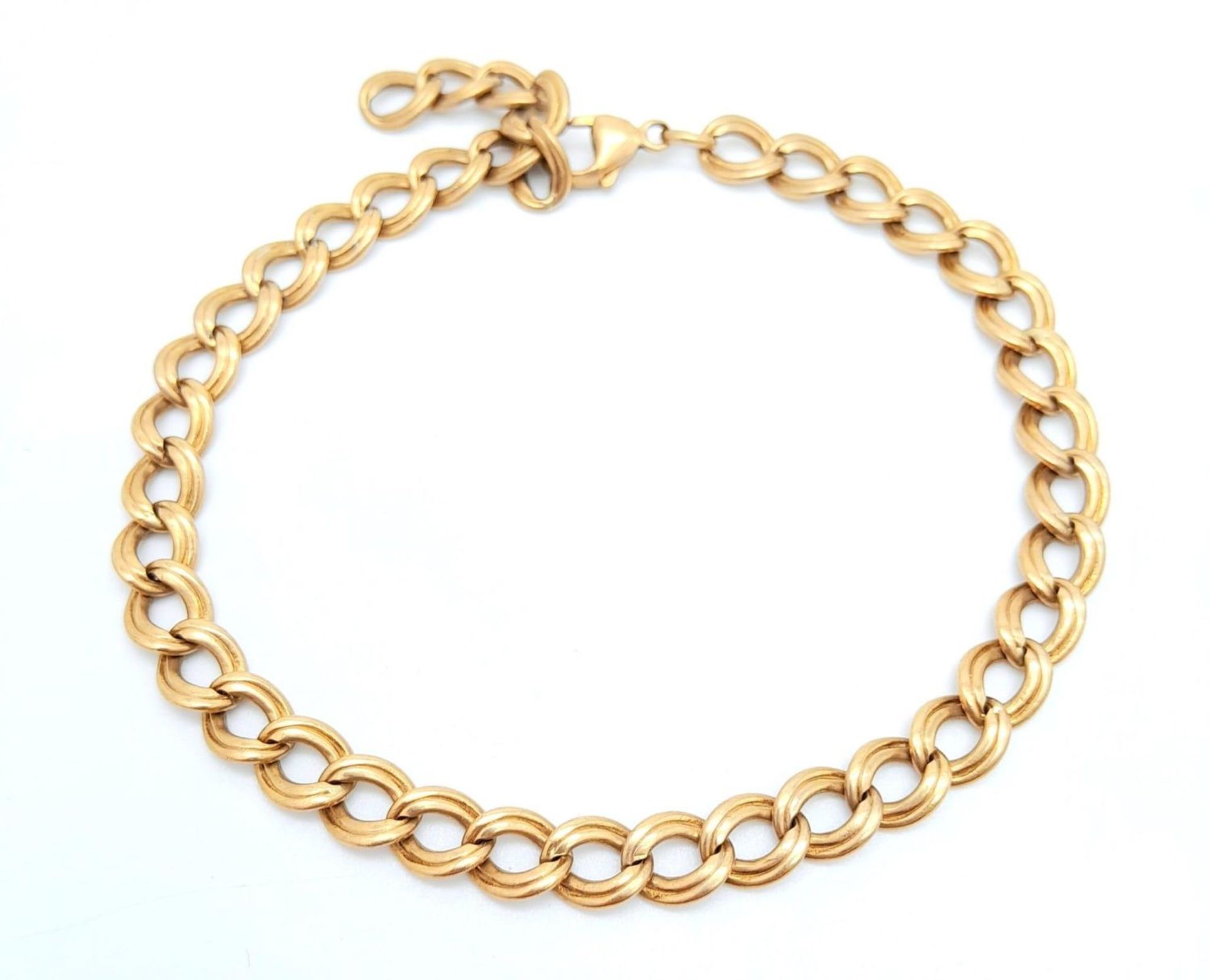 A 9K GOLD ILLUSION DOUBLE LINK BRACELET . 18.6gms one size - Image 5 of 6