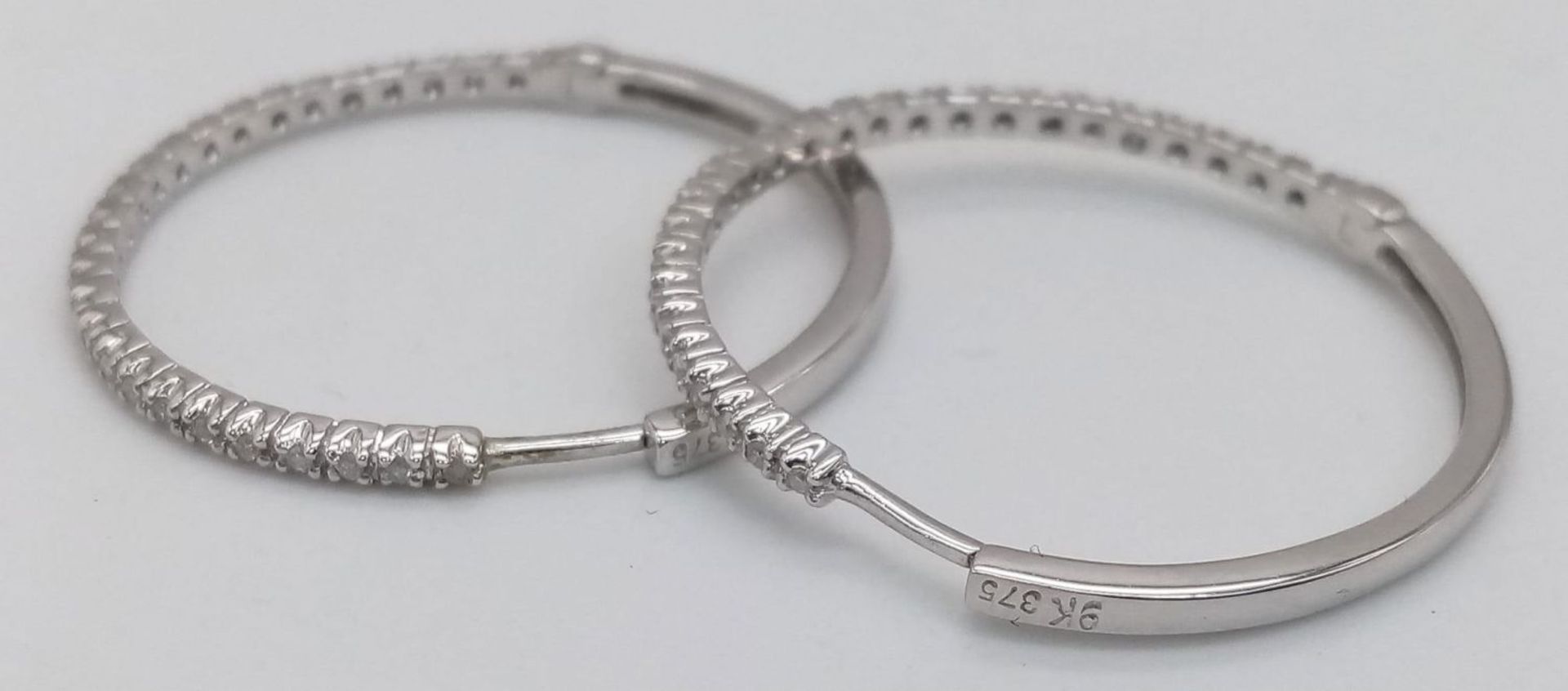 A PAIR OF 9K WHITE GOLD DIAMOND SET HOOP EARRINGS, APPROX 0.30CT DIAMONDS, WEIGHT 3.6G - Image 9 of 10