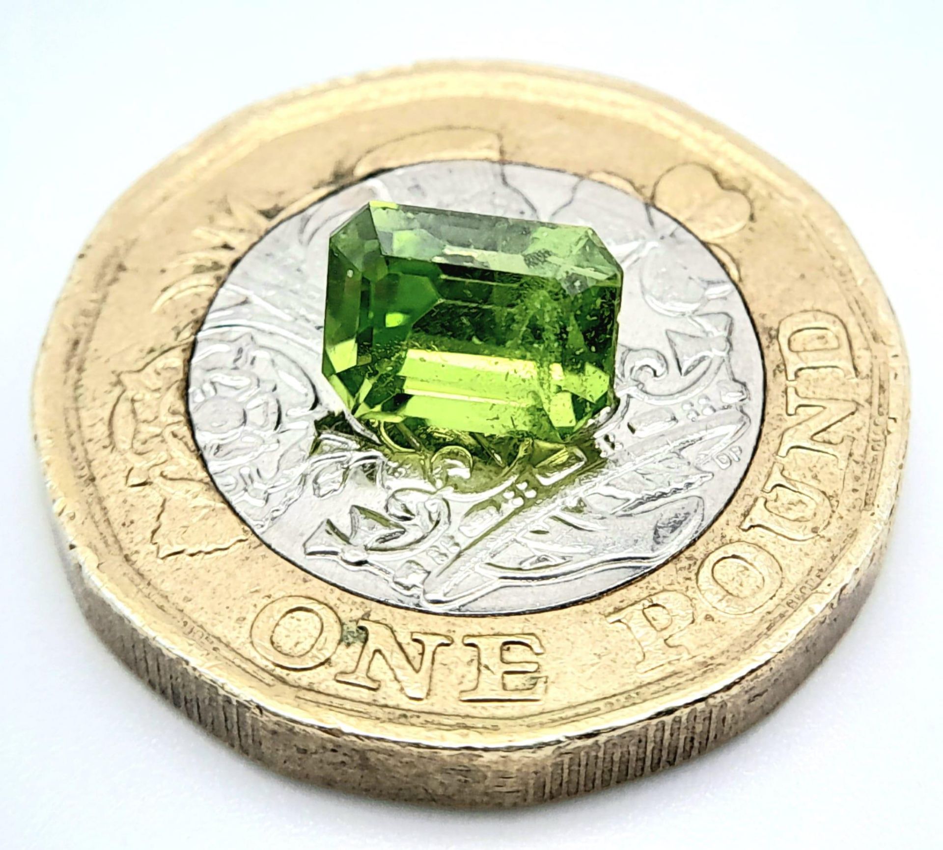 A 2.10ct Pakistan Natural Peridot Gemstone, Octagon shape. Comes with the GFCO Swiss Certificate. - Image 4 of 5