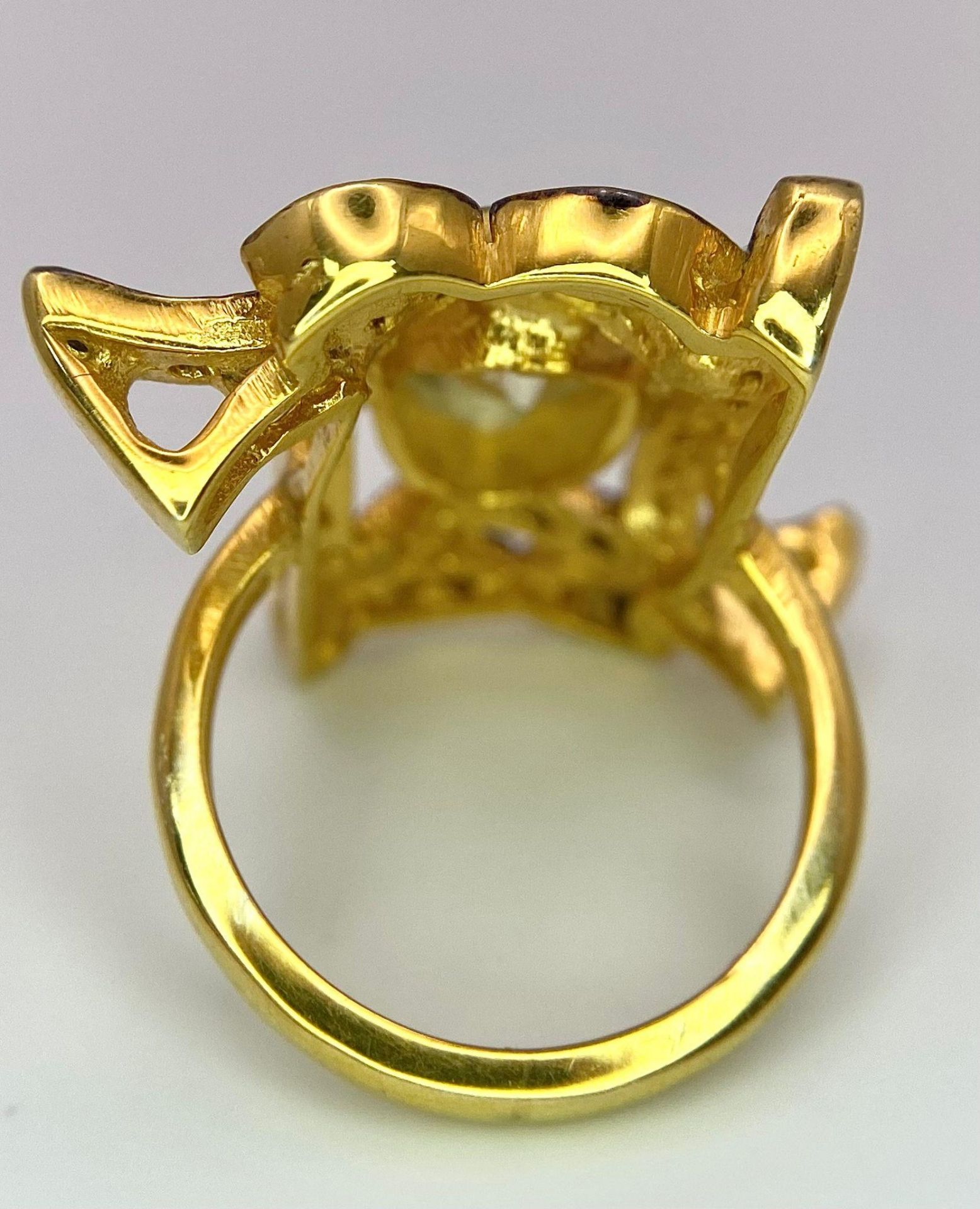 A spectacular, antique silver and gold ring with a large natural, old cut diamond (2.80 carats - Image 5 of 5