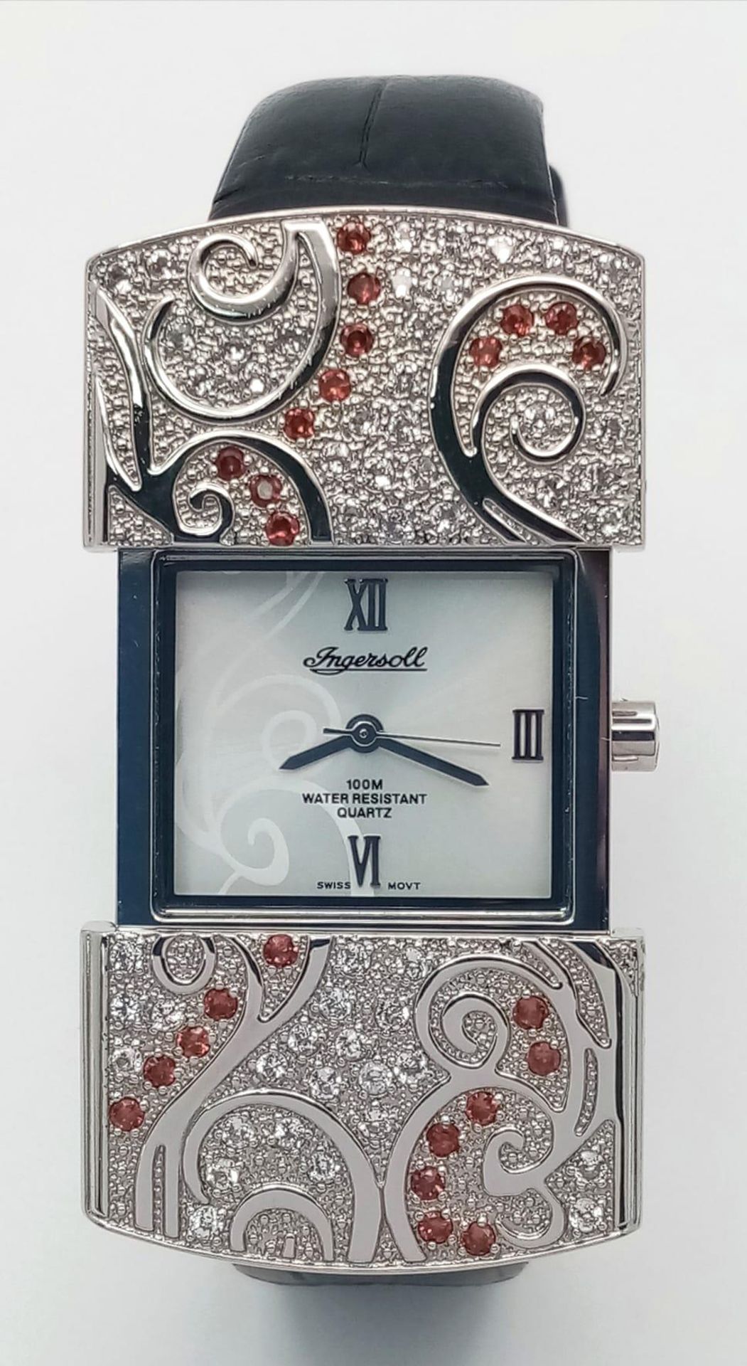 An Ingersoll Hidden Quartz Ladies Watch. Black leather strap. Rectangular hidden case - 27mm. Silver - Image 3 of 7