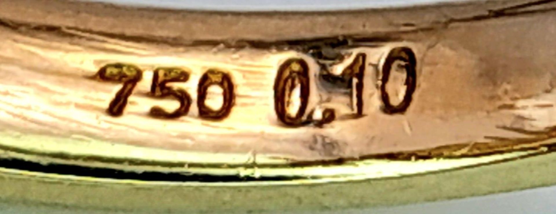 An 18K Yellow Gold Diamond Cluster Ring. Size O, 2.7g total weight. Ref:8456 - Bild 10 aus 11