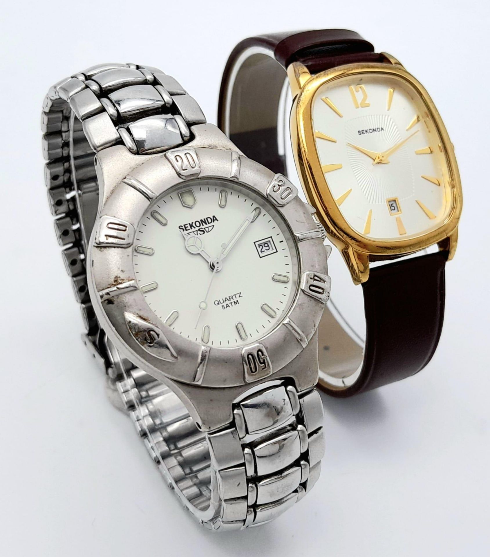 Two Different Style Sekonda Quart Gents Watches. Both in good condition and working order. - Image 5 of 10