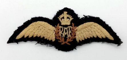 WW2 RAF Pilots Cloth Brevet Wings.