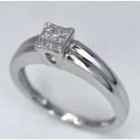 9K WHITE GOLD DIAMOND RING, APPROX 0.18CT DIAMONDS, WEIGHT 1.9G SIZE K