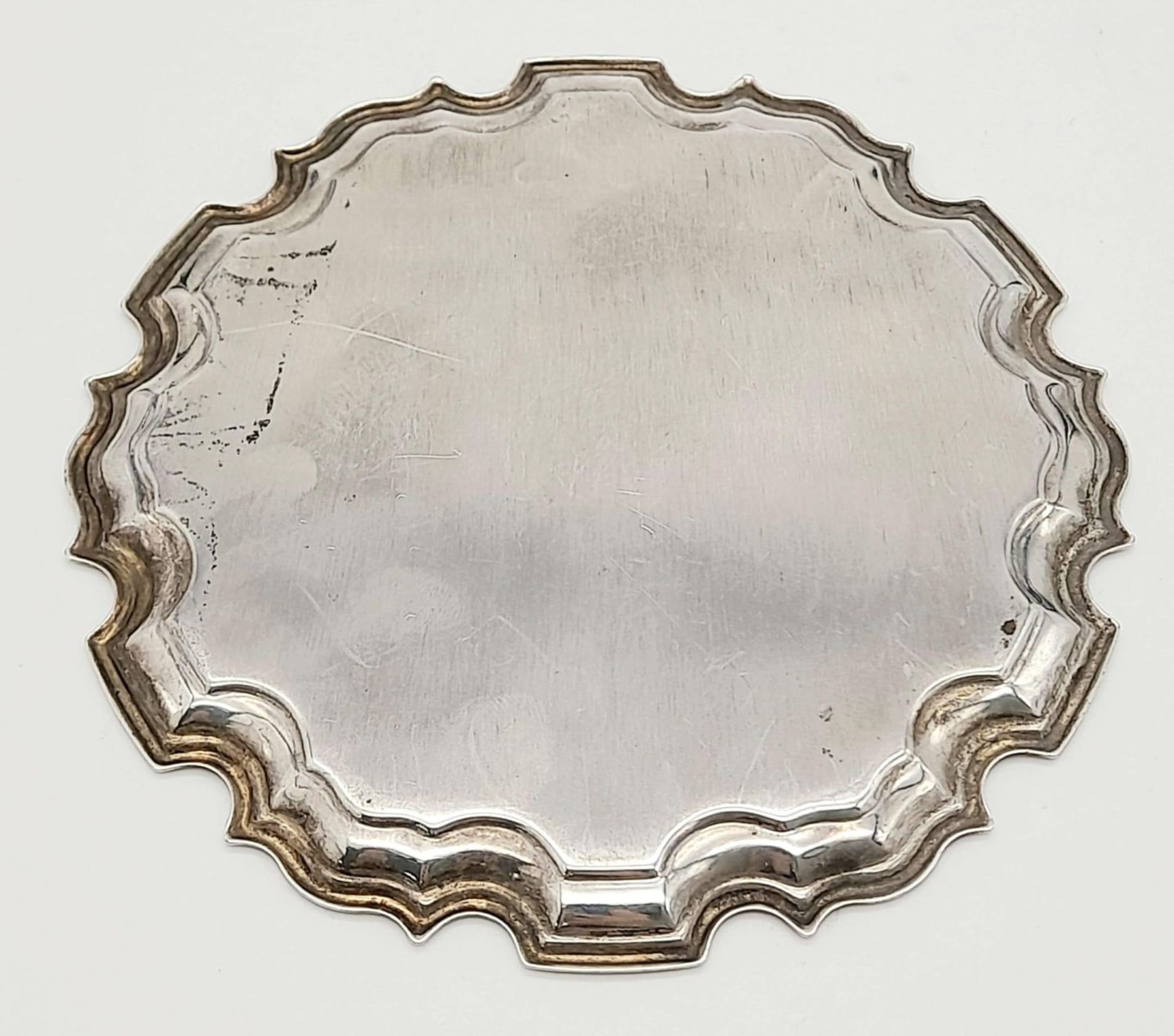 A vintage 925 silver salver with fabulous design. Come with full Sheffield hallmarks. Total weight - Bild 5 aus 8