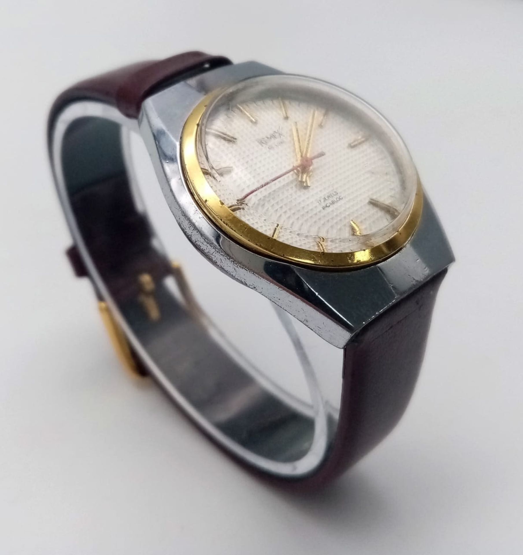 A Vintage Remex De Luxe Automatic Gents Watch. Burgundy leather strap. Stainless steel case - - Image 9 of 12