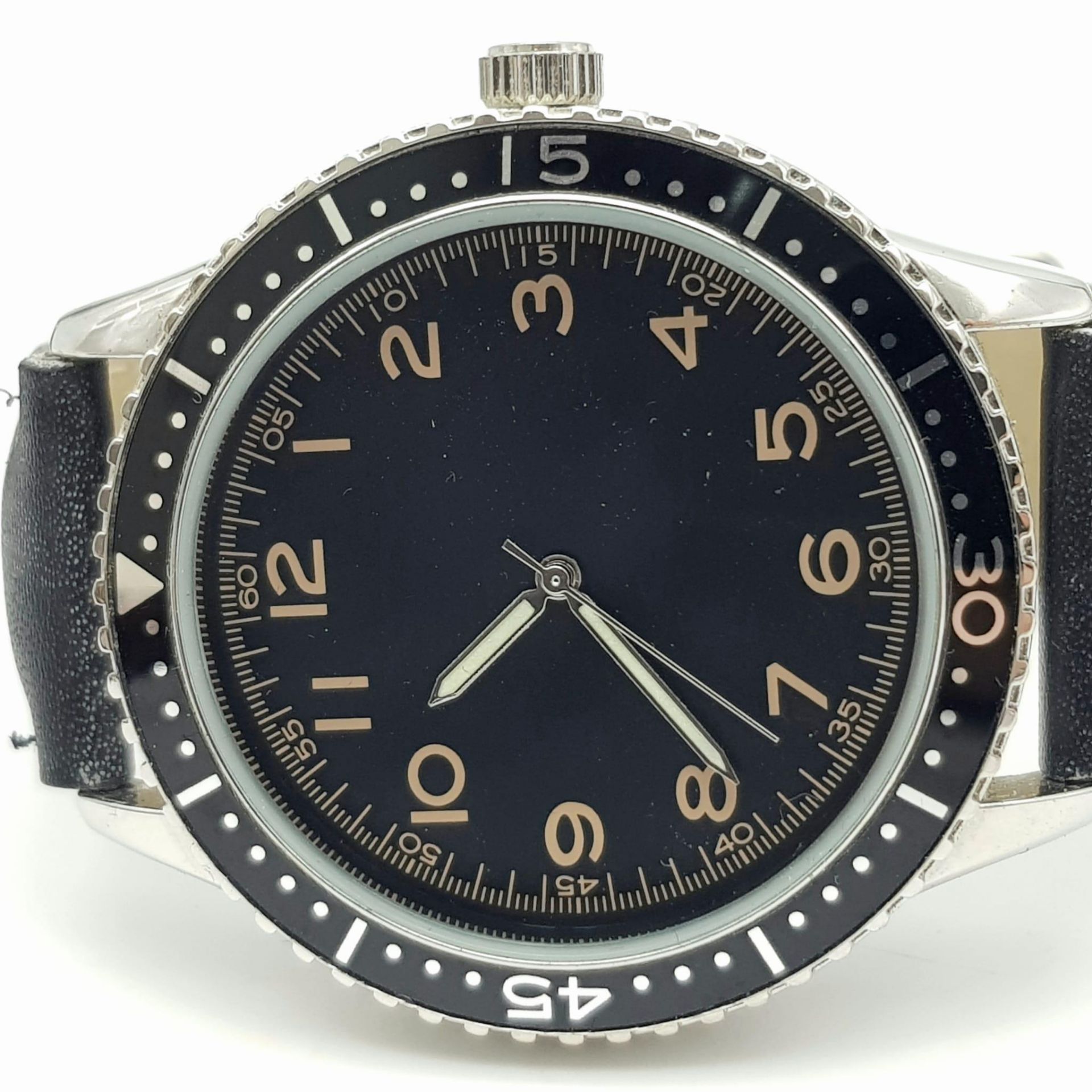 A Black Leatherette 20 Watch Display Box with Six Men’s Used Quartz Watches Comprising; 1) Italian - Image 7 of 12