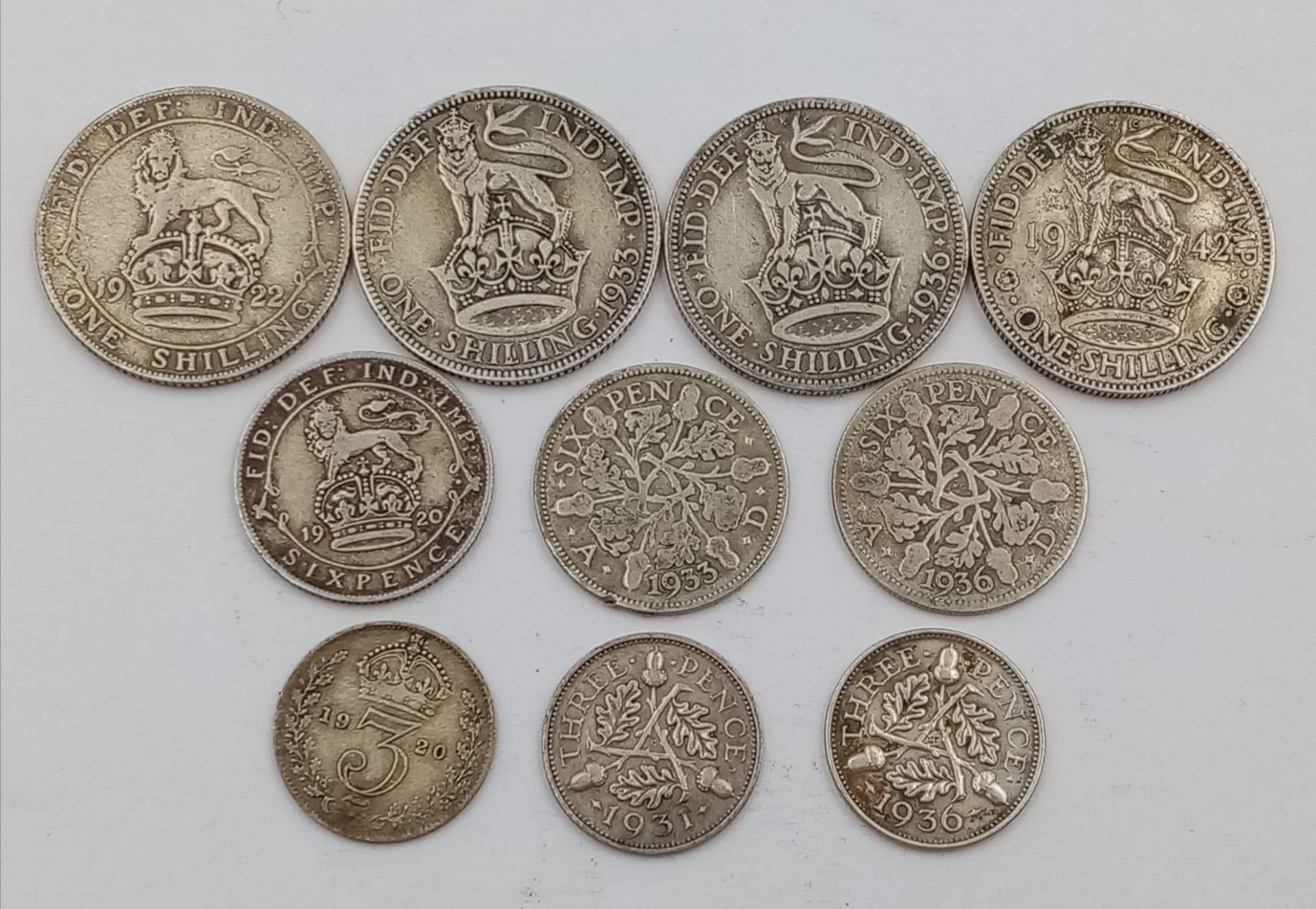 A Collection of British Pre 1947 Silver Shilling, threepence and sixpence coins. 230g - Bild 3 aus 4