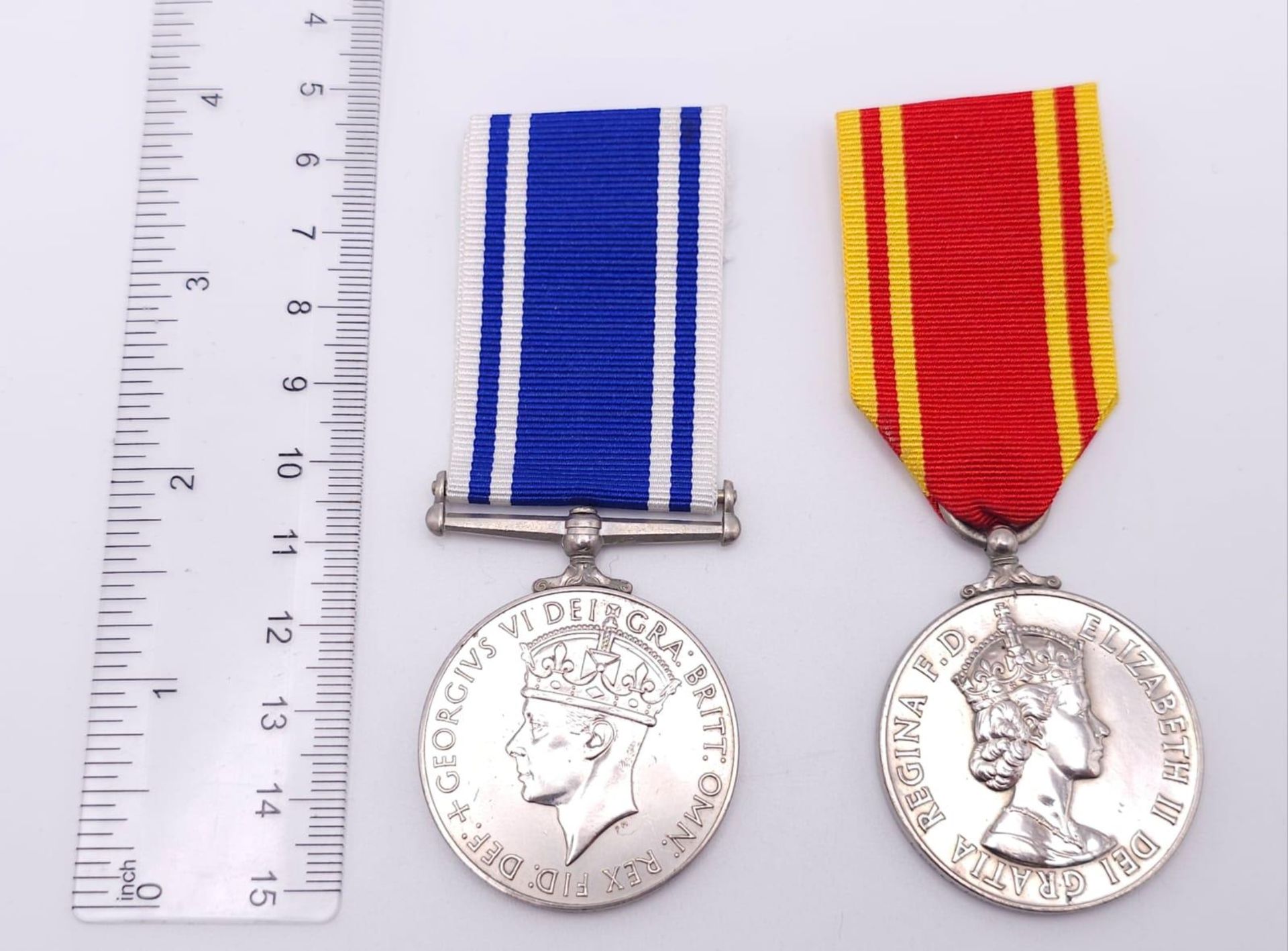 A Police Exemplary Service Medal (GVIR) named to: Const. Thomas Robinson; together with a Fire - Bild 8 aus 8