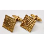 Two Vintage 9K Yellow Gold Gents Cufflinks. Nice, textured finish. 8.9g total weight.