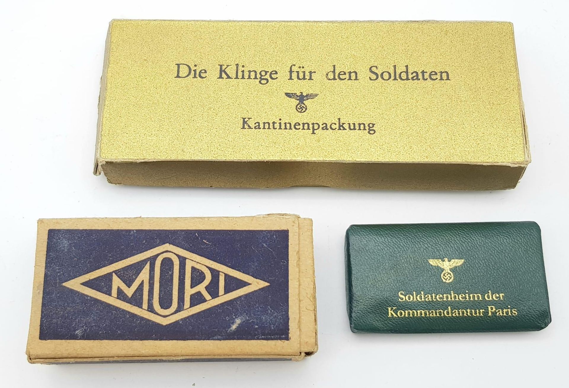 WW2 German razor (new in packet) box of unopened razor blades and an unopened bar of soap. - Bild 2 aus 5