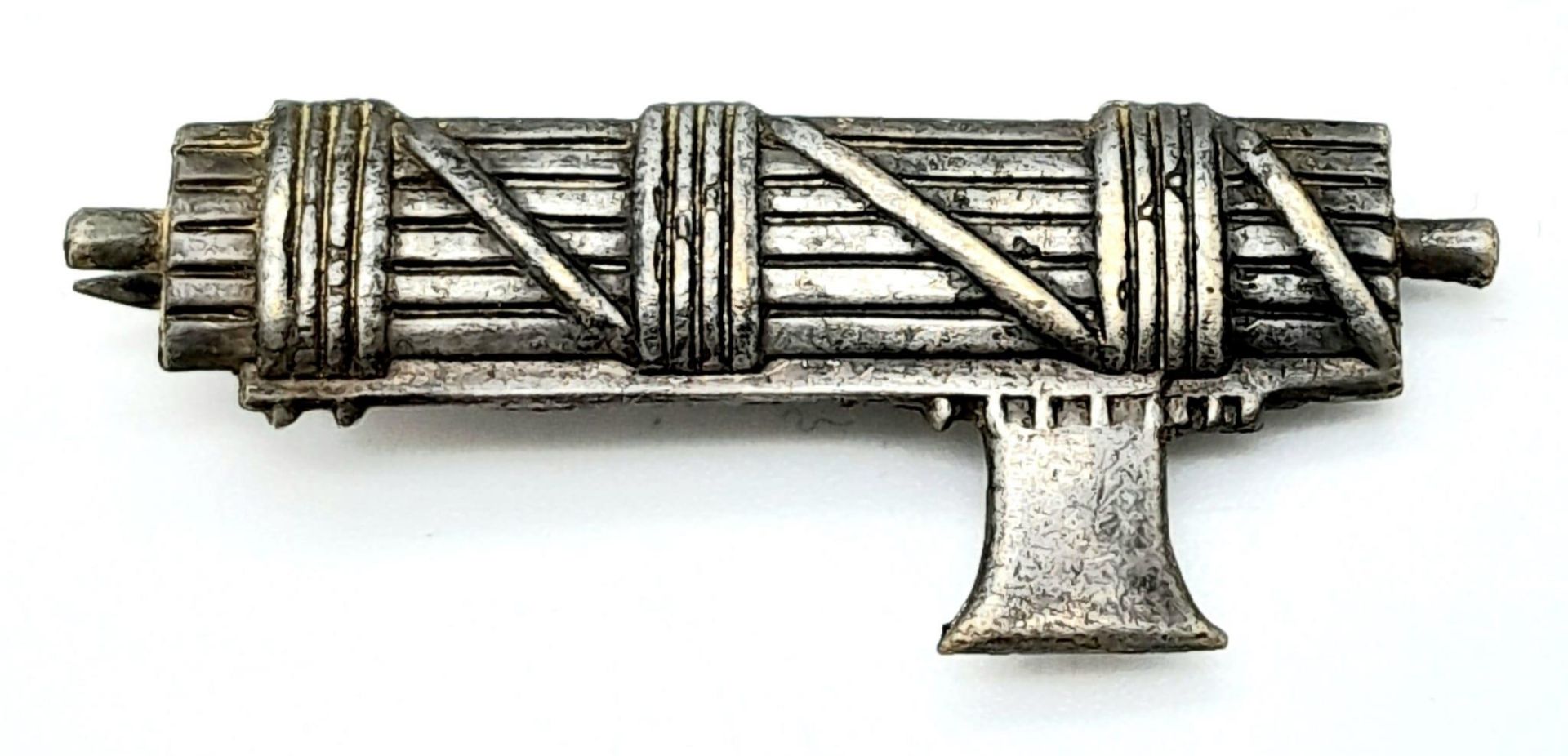 British Union of Fascists (B.U.F) 1st Pattern Silver Fasces Membership Badge with the reverse marked