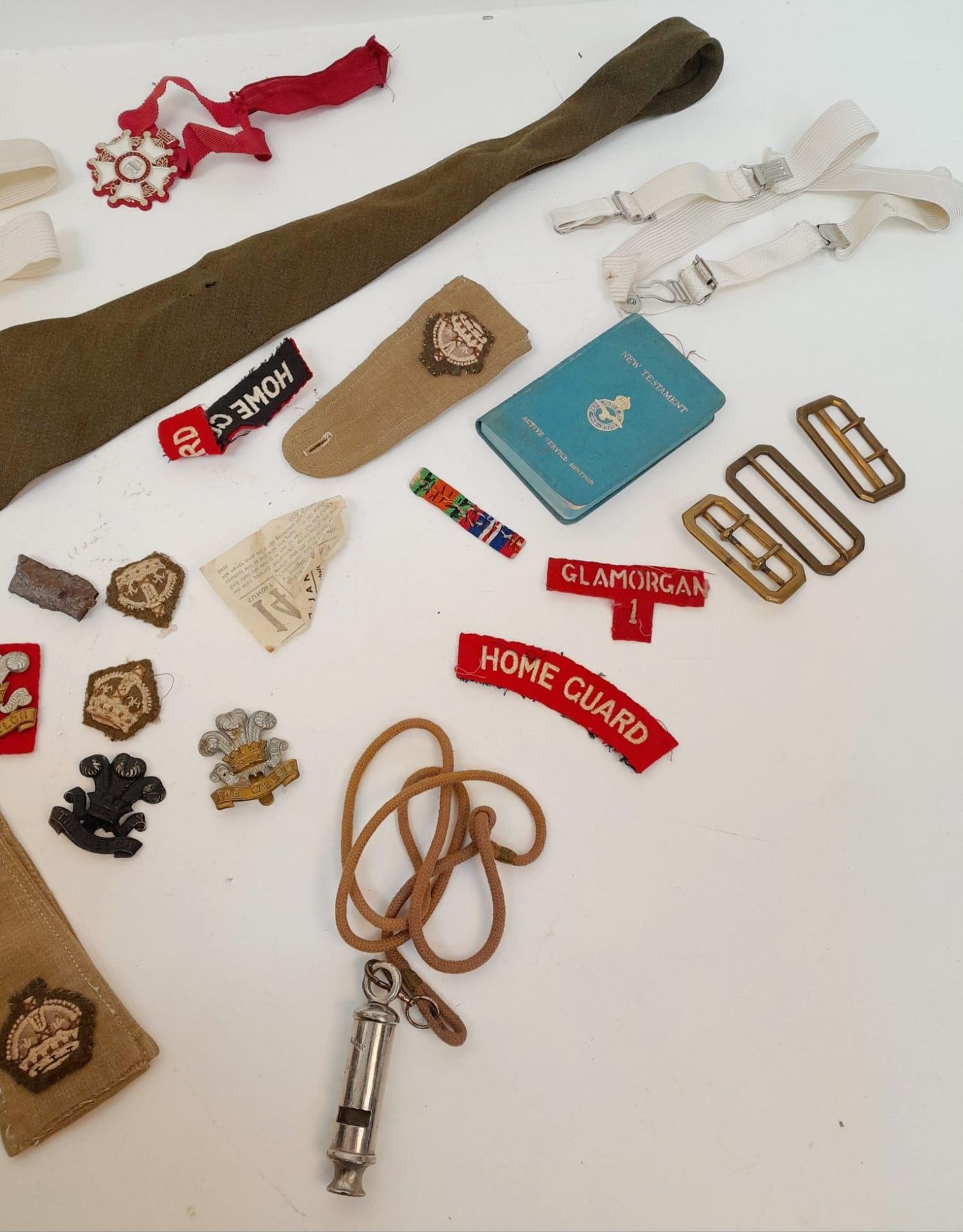 An Assortment of Vintage British Military Belts, Buckles and Badges. - Image 4 of 4