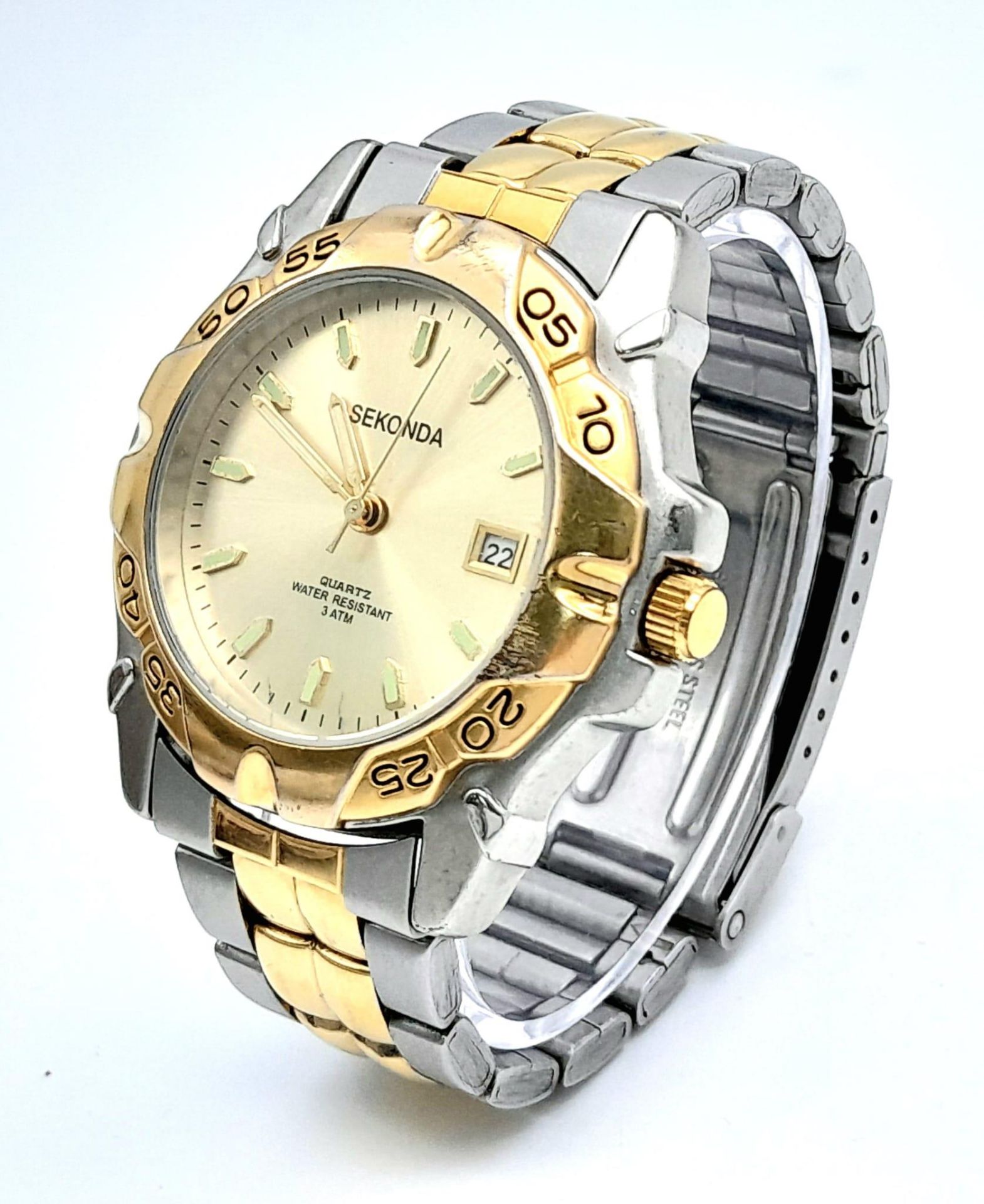 A Men’s Bi Metal Two Tone Watch by Sekonda 42mm Including Crown. New Battery Fitted April 2024.
