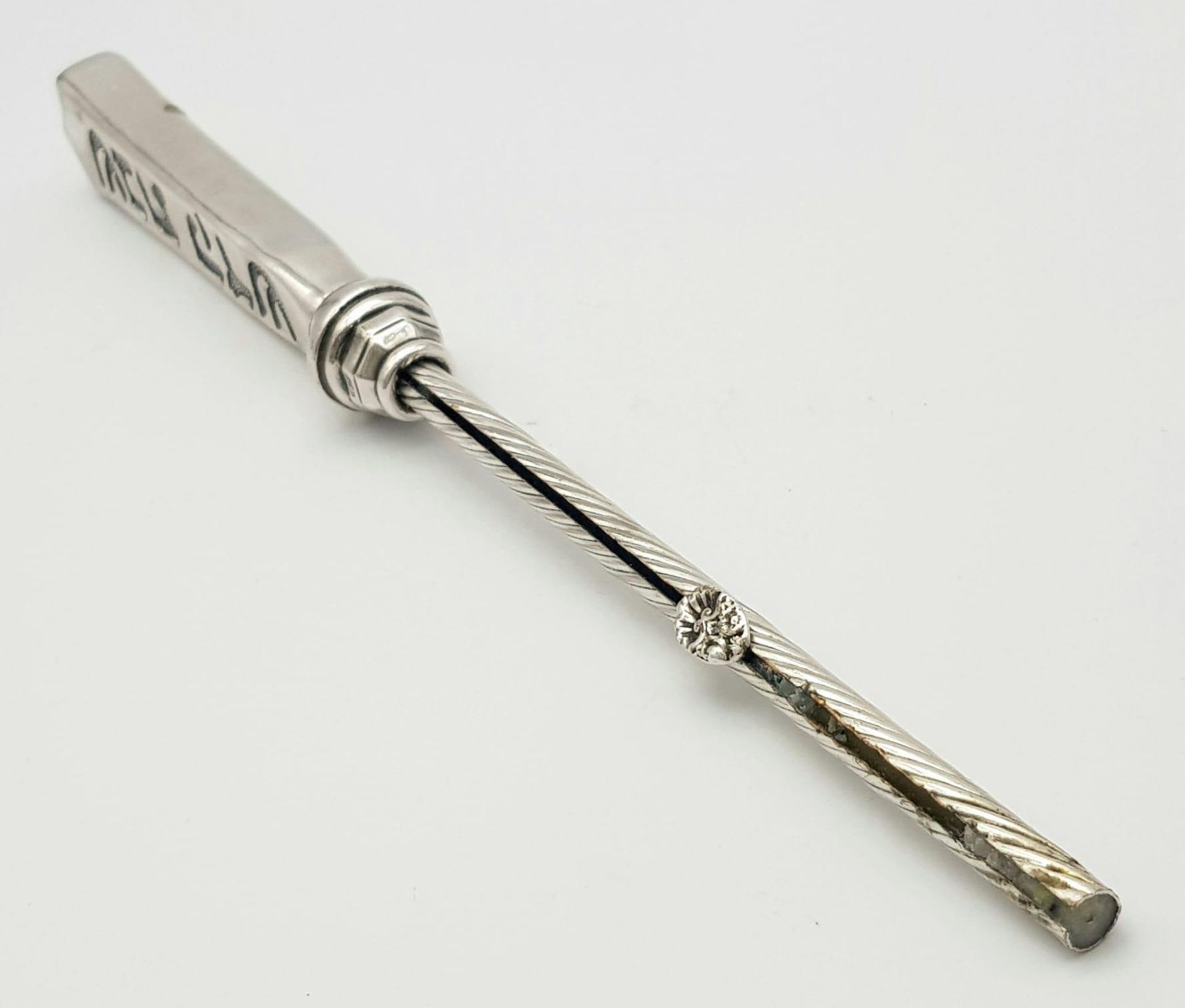 A SILVER SHABAT CANDLE IGNITER . 92gms 31cms IN LENGTH . - Image 3 of 11