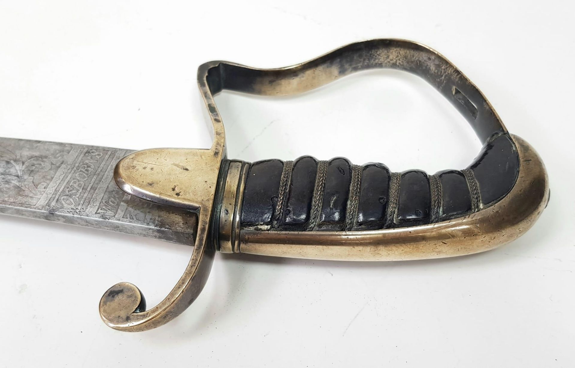 A Rare 1796 Curved OSBOURNE warranted sword. An original sword in very good condition, with hilt - Bild 5 aus 15