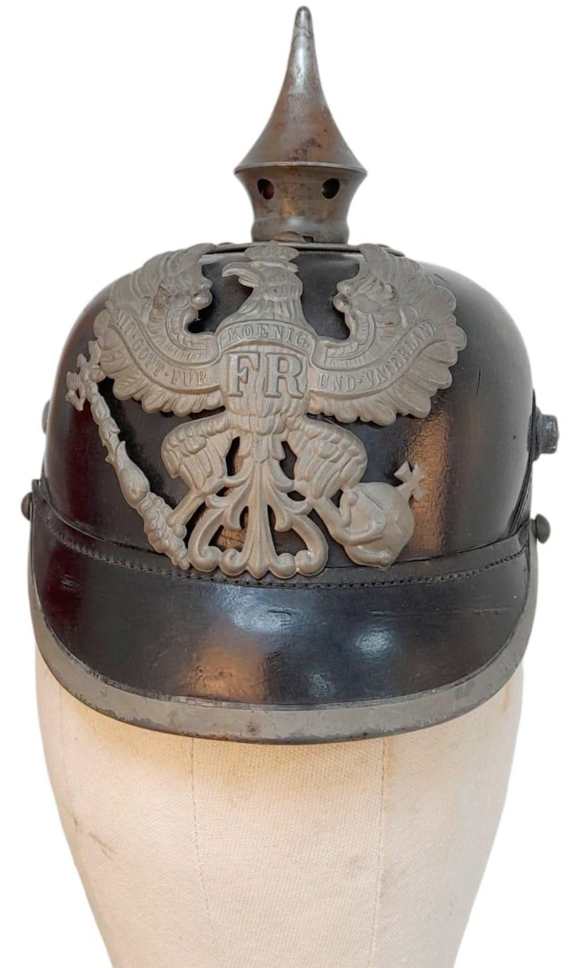 WW1 Imperial German 1915 Model Enlisted Mans Pickelhaube.