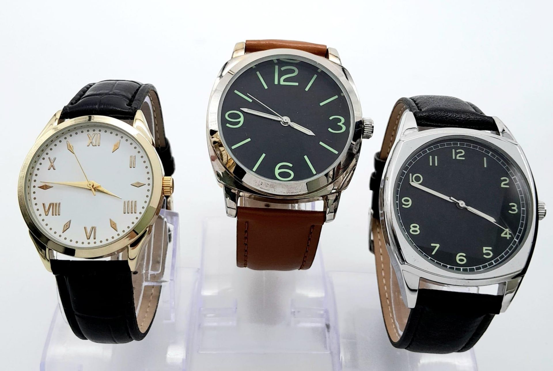 A Parcel of Three Leather Strapped, Military designed Homage Watches Comprising; 1) An Italian